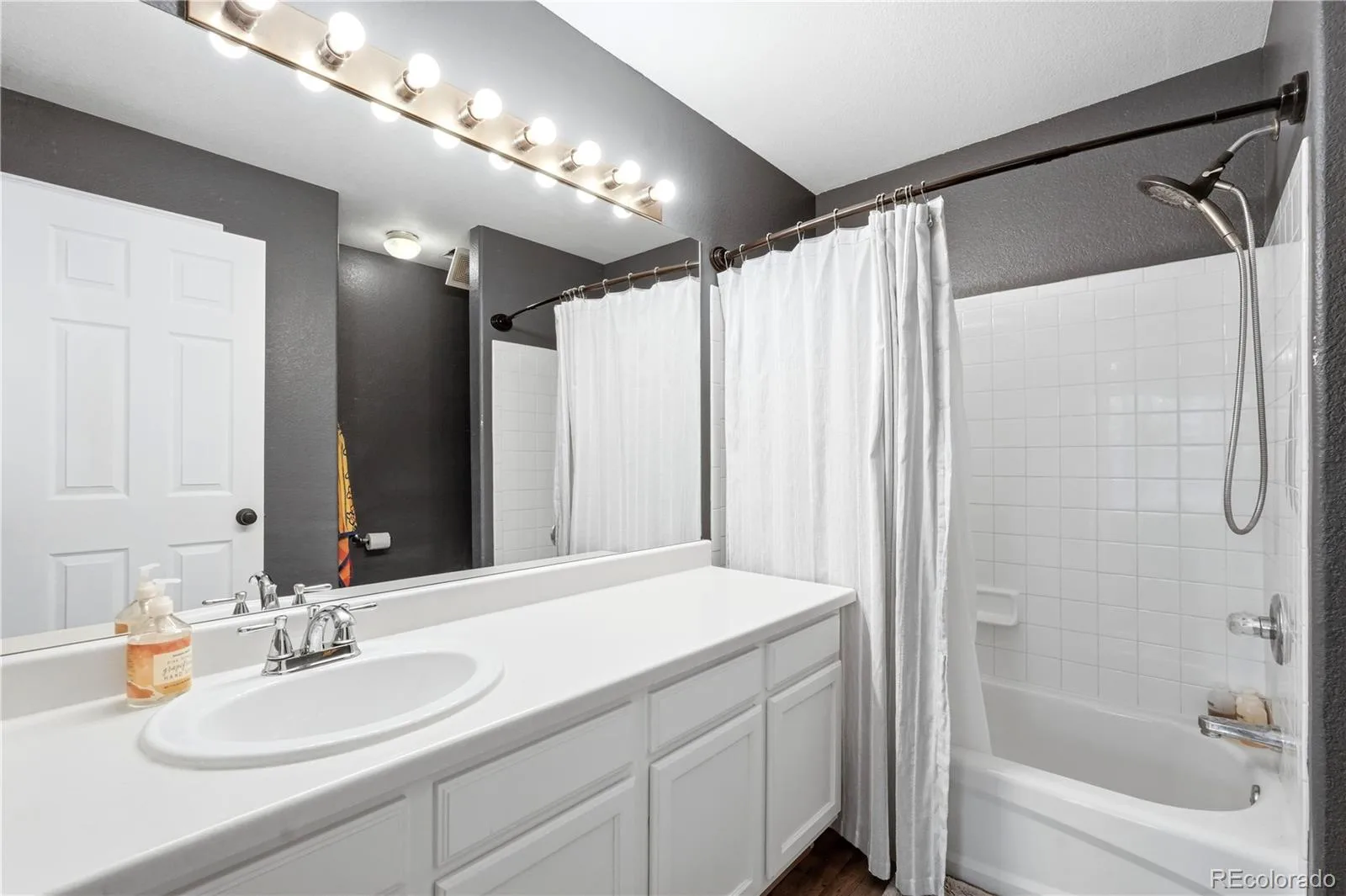 9060 Gale Boulevard #2 Thornton CO 80260 | MLS #REC5738241 08222026140255 1600 21