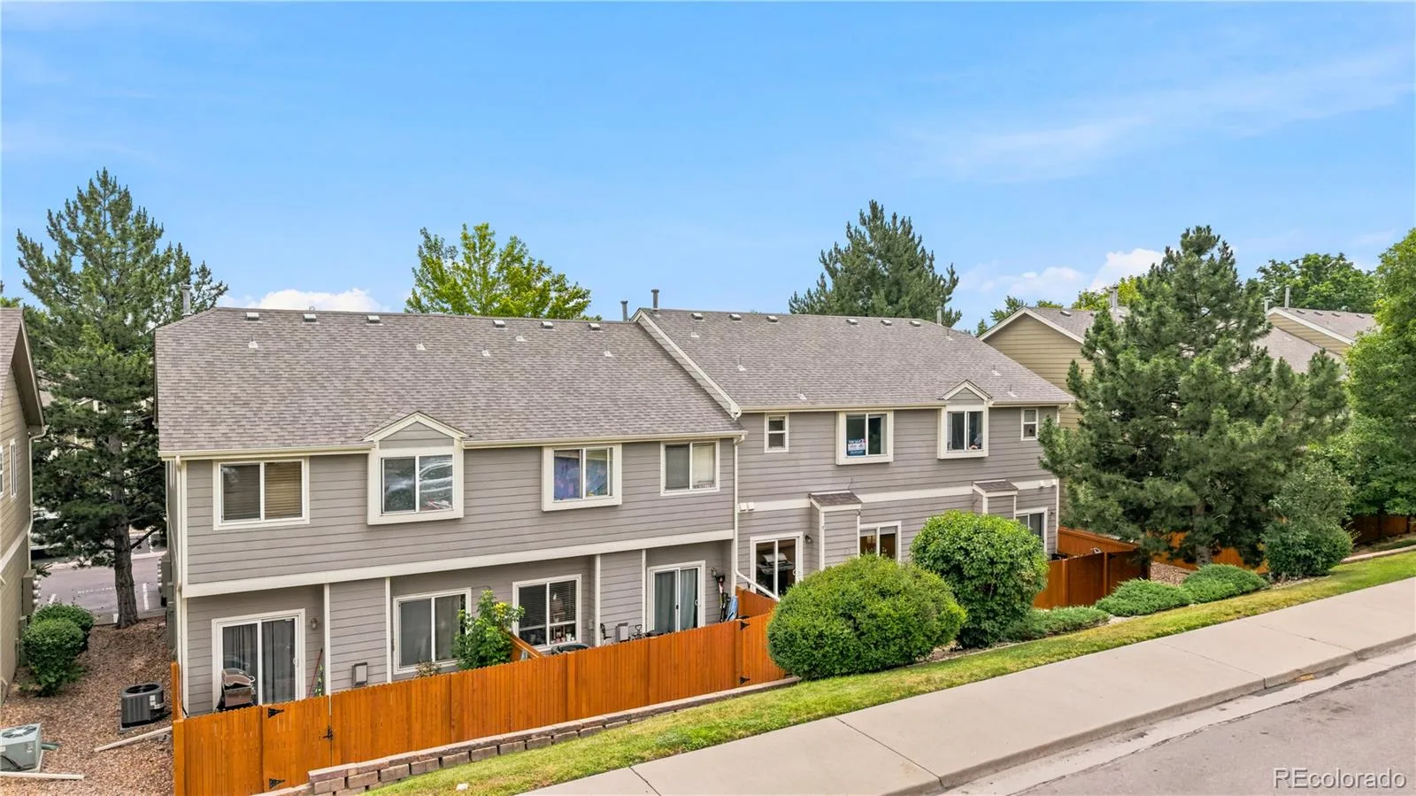 9060 Gale Boulevard #2 Thornton CO 80260 | MLS #REC5738241 08222026140255 1600 5