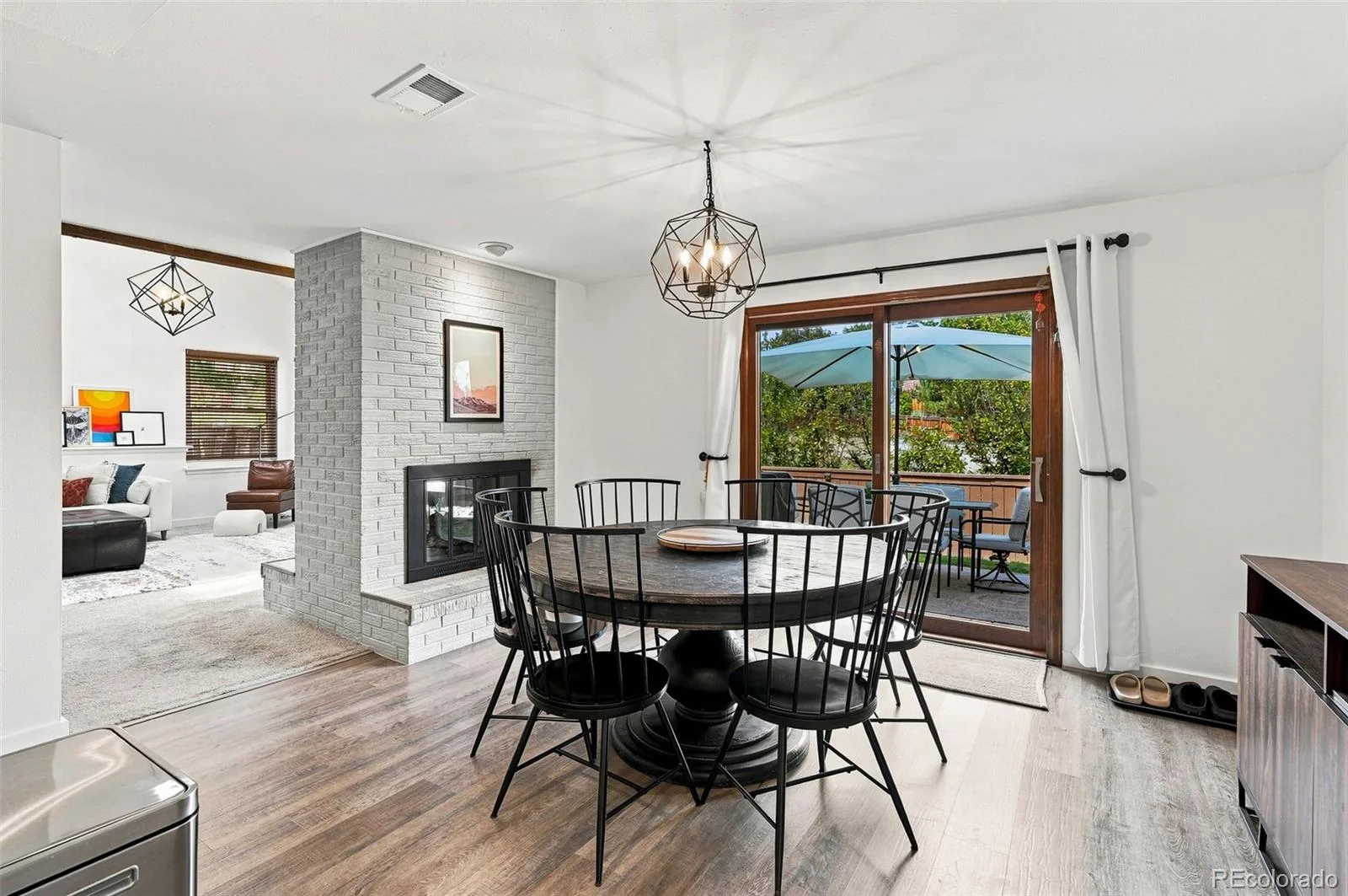 8009 S Niagara Way Englewood CO 80112 | MLS #REC5739976 08142026202434 1600 19