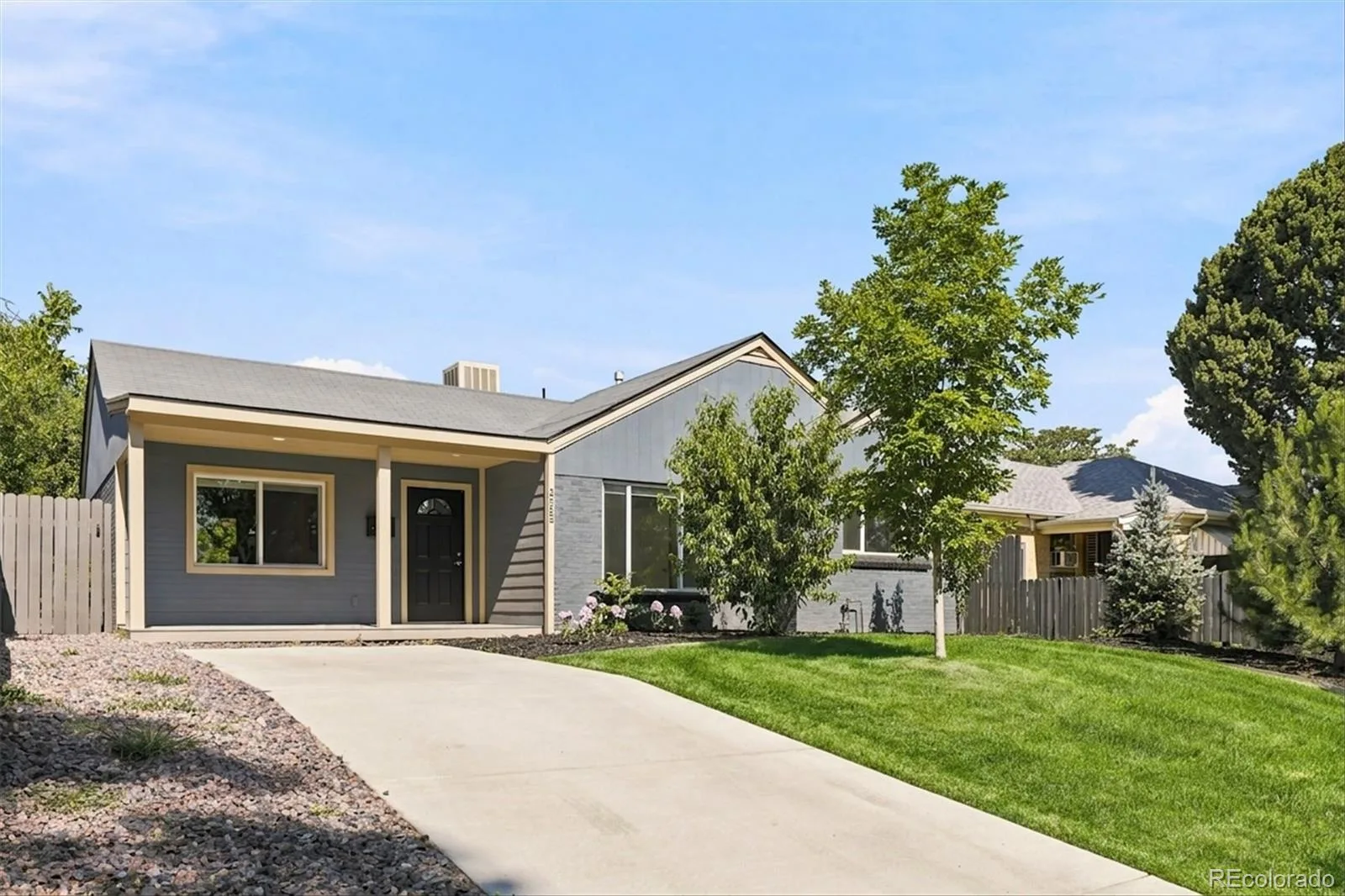 2985 Eudora Street Denver CO 80207 MLS #REC5741434 07082026014747 1600 29