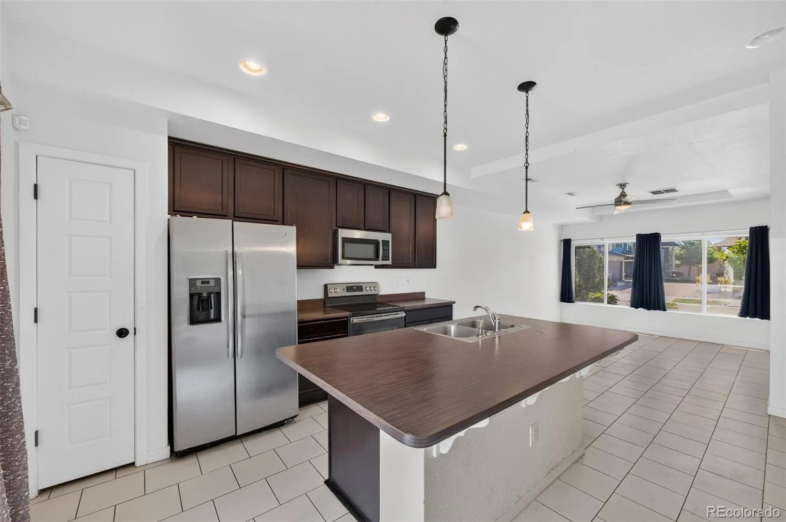 19133 E 54th Place Denver CO 80249 | MLS #REC5743590 08232026005406 1600 19