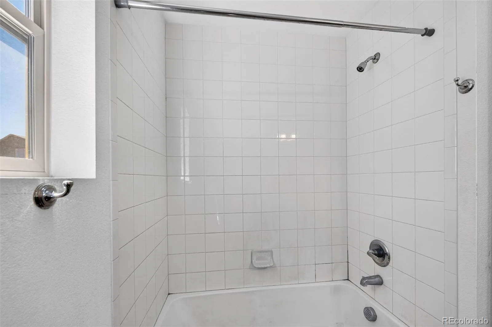 19133 E 54th Place Denver CO 80249 | MLS #REC5743590 08232026005406 1600 32