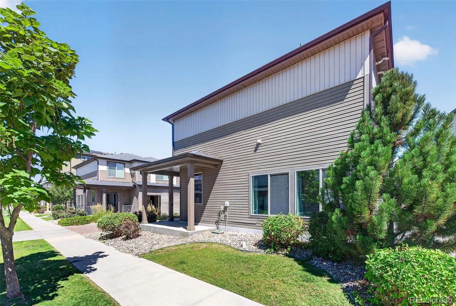 19133 E 54th Place Denver CO 80249 | MLS #REC5743590 08232026005406 1600 4