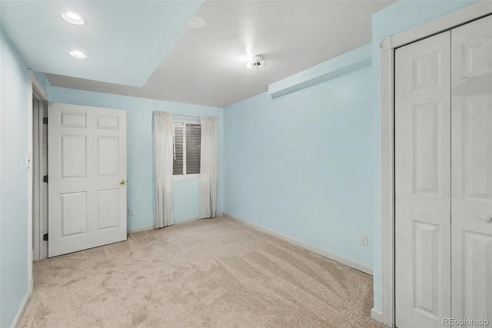 718 Julian Circle Lafayette CO 80026 MLS #REC5743746 02052026181907 1600 14