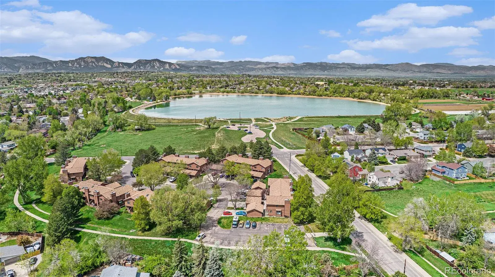 718 Julian Circle Lafayette CO 80026 MLS #REC5743746 02052026181907 1600 23