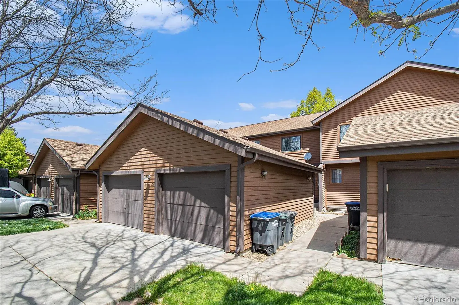 718 Julian Circle Lafayette CO 80026 MLS #REC5743746 02052026181907 1600 3