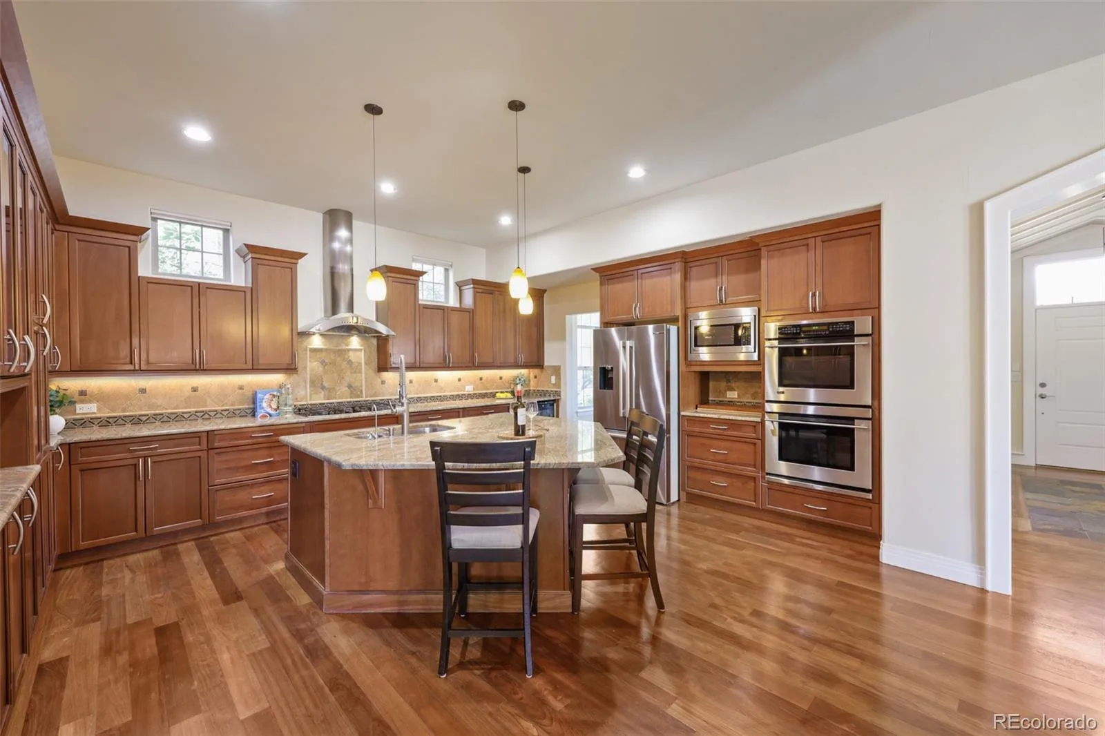9731 E 34th Place Denver CO 80238 | MLS #REC5747109 08282026222909 1600 13