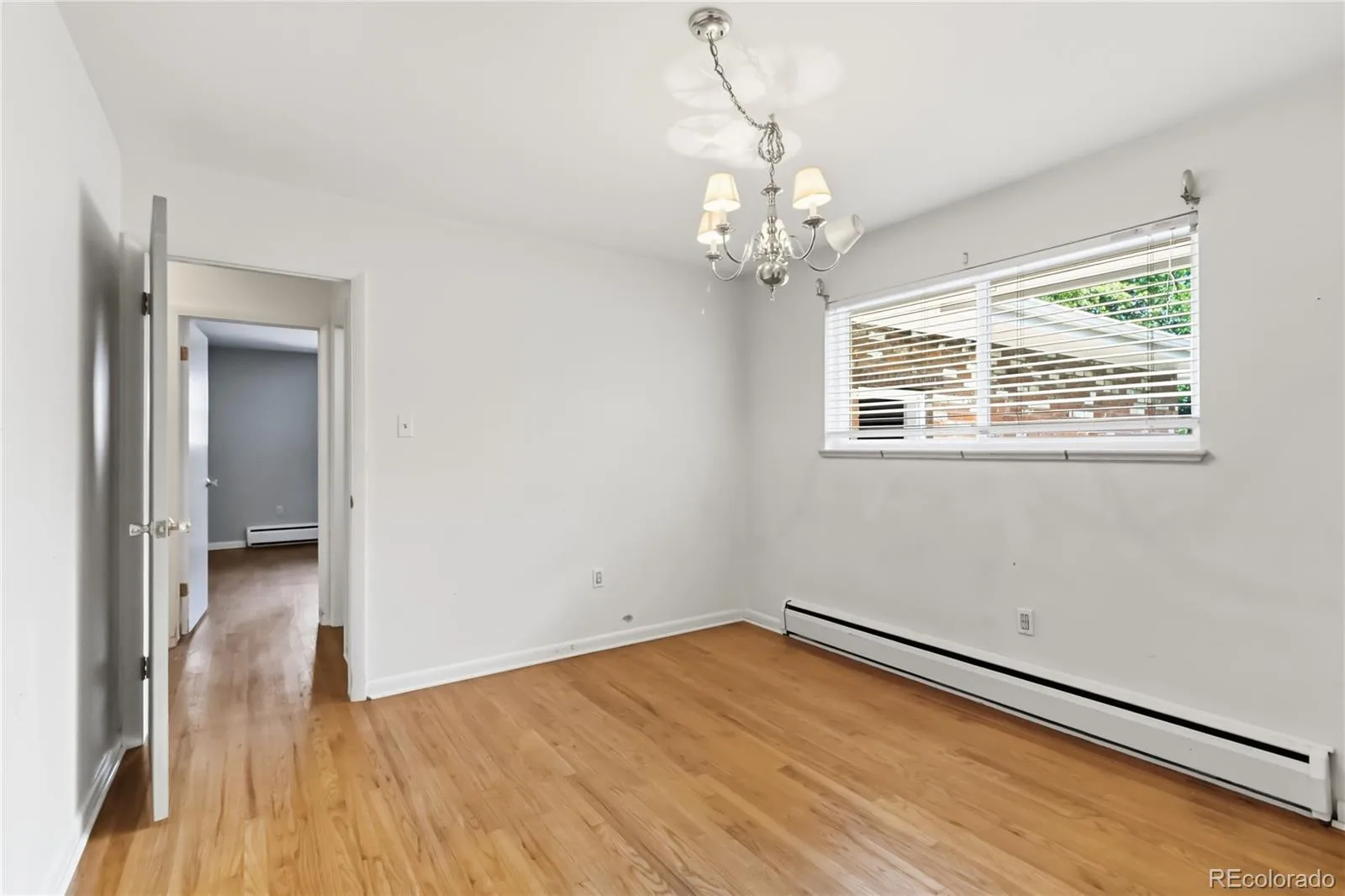 2615 S Jasmine Street Denver CO 80222 | MLS #REC5747724 08282026151541 1600 21