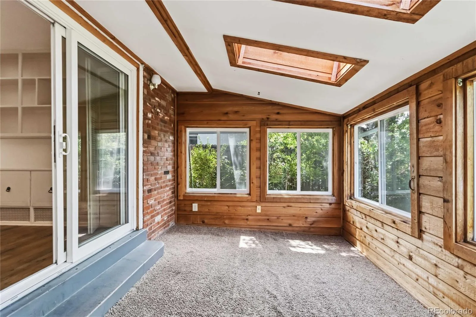 2615 S Jasmine Street Denver CO 80222 | MLS #REC5747724 08282026151541 1600 22