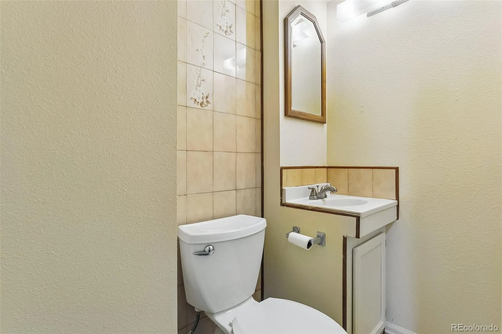 7474 E Arkansas Avenue #26-03 Denver CO 80231 MLS #REC5747804 06062026164929 1600 25