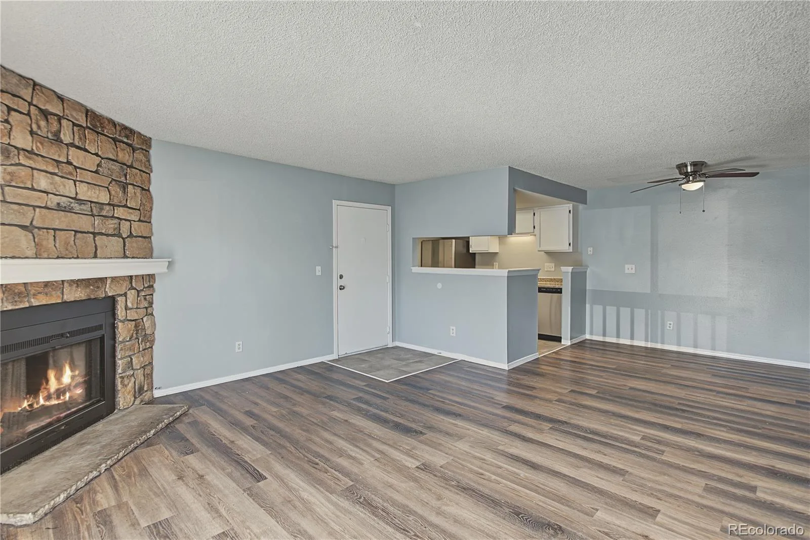 18105 E Ohio Avenue #104 Aurora CO 80017 | MLS #REC5748184 09232026005732 1600 3
