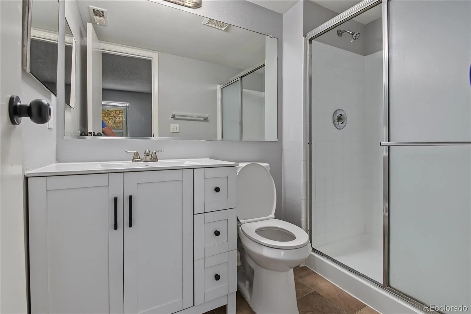 18105 E Ohio Avenue #104 Aurora CO 80017 | MLS #REC5748184 09232026005732 1600 7