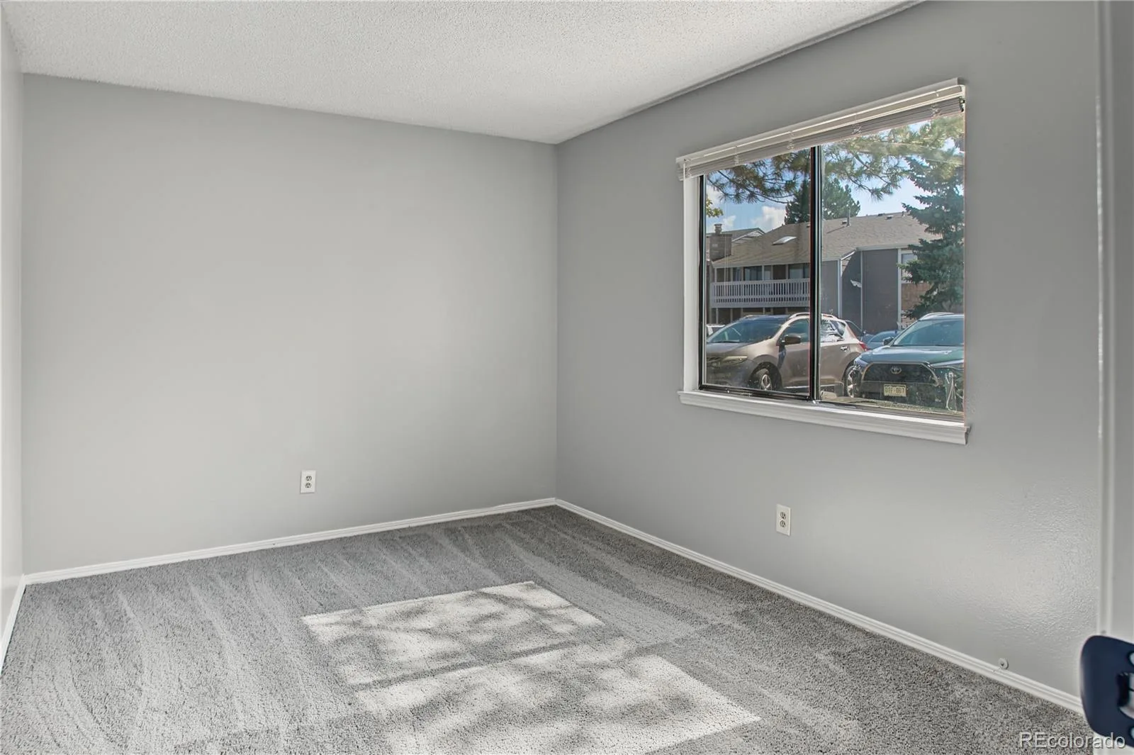 18105 E Ohio Avenue #104 Aurora CO 80017 | MLS #REC5748184 09232026005732 1600 9