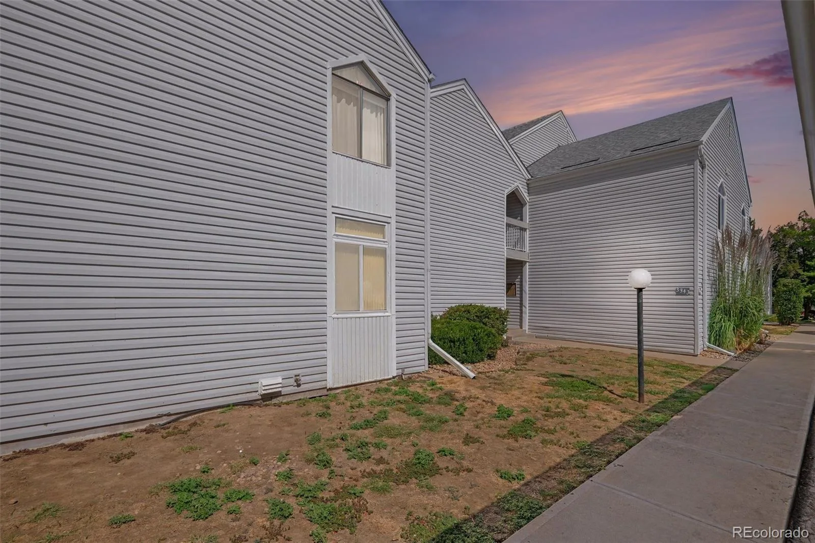 3343 S Monaco Street Parkway #C Denver CO 80222 | MLS #REC5749060 09242026053250 1600 19