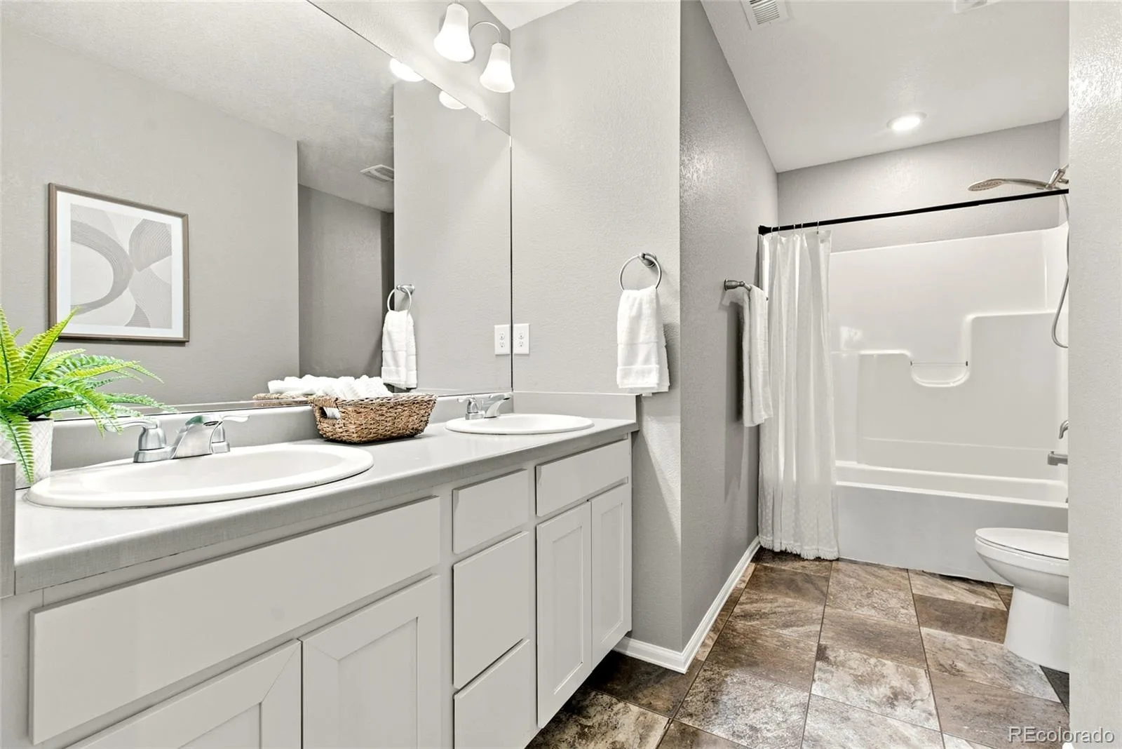 6682 Longpark Drive Parker CO 80138 | MLS #REC5749102 07142026202732 1600 25