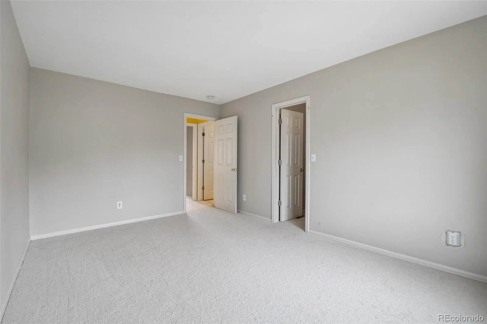 1232 S Waco Street #D Aurora CO 80017 | MLS #REC5750395 09182026095703 1600 21