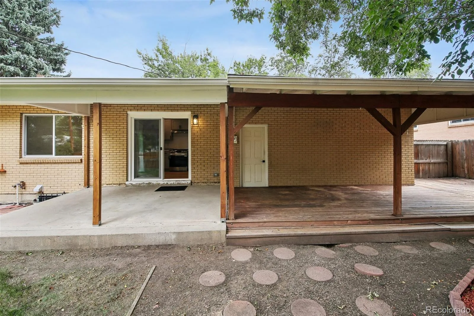 12193 W Exposition Drive Denver CO 80228 | MLS #REC5751131 08142026163505 1600 22