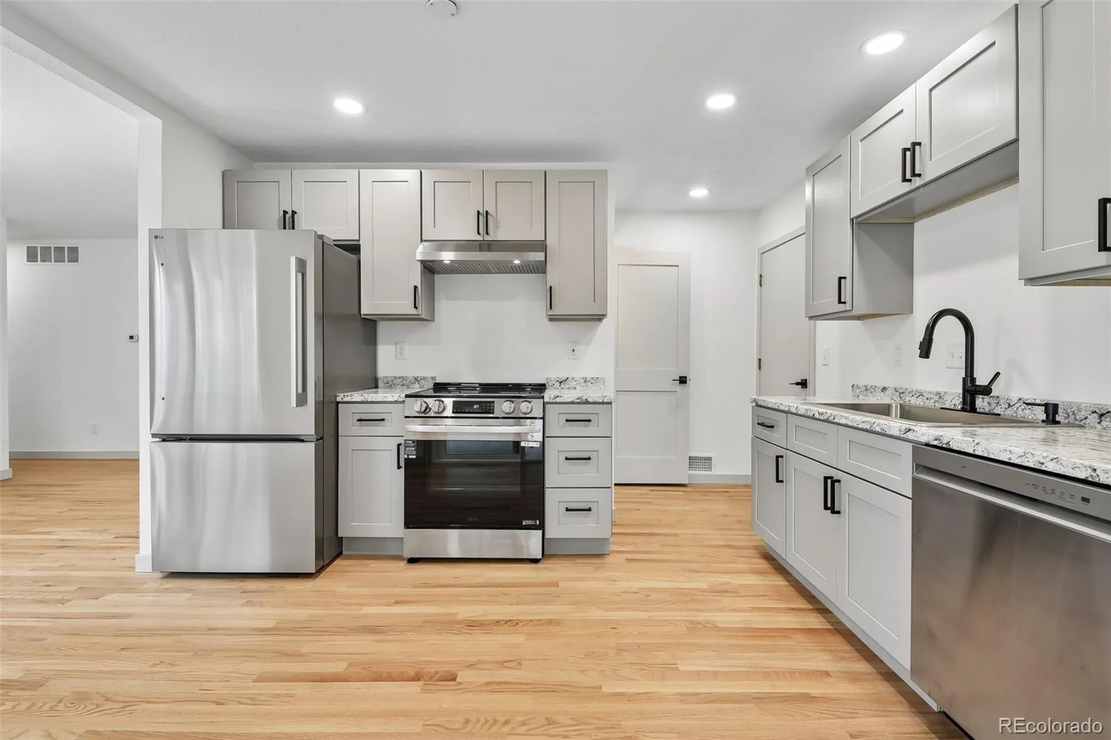 12193 W Exposition Drive Denver CO 80228 | MLS #REC5751131 08142026163505 1600 7