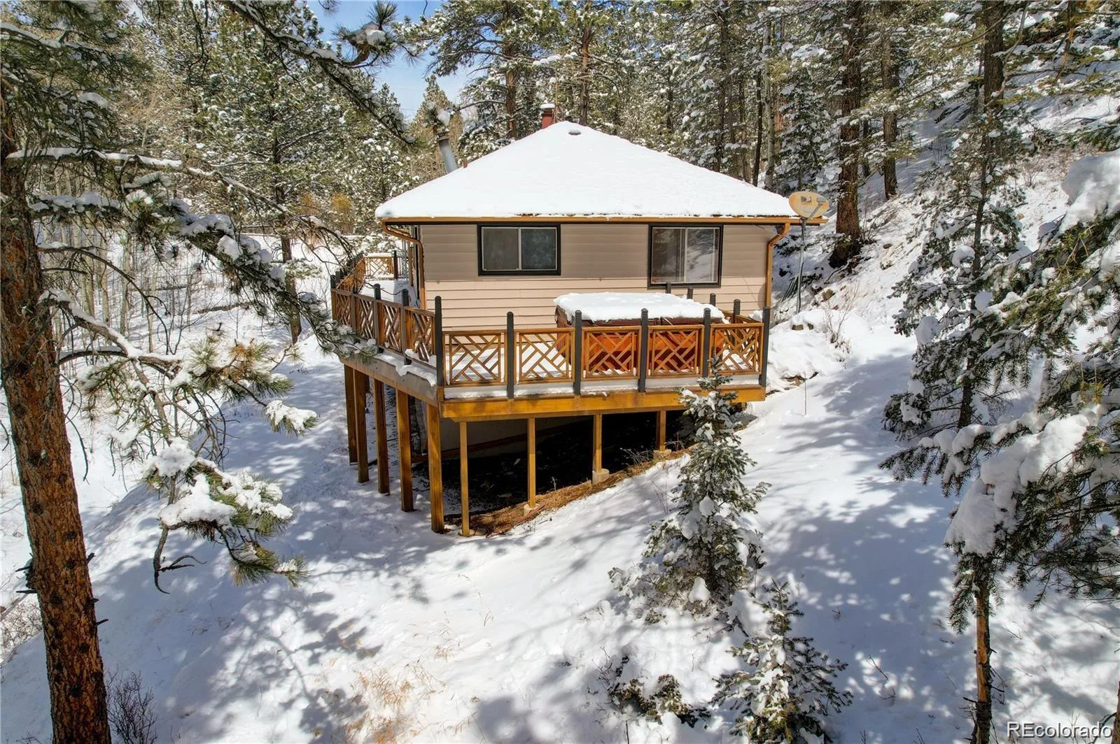 11710 Spruce Canyon Circle Golden CO 80403 | MLS #REC5751694 08012026035959 1600 7