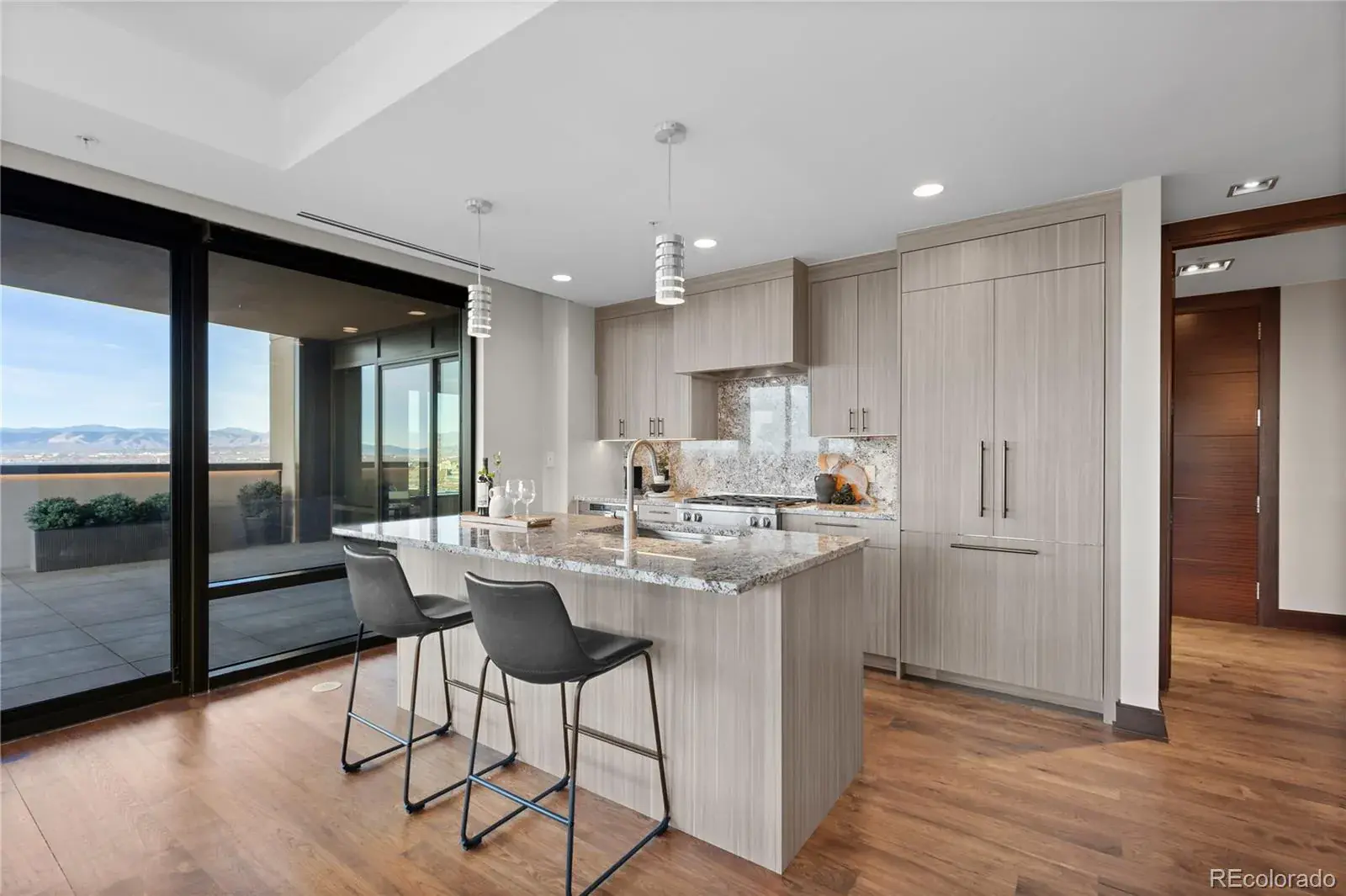 02112026202214 1600 9