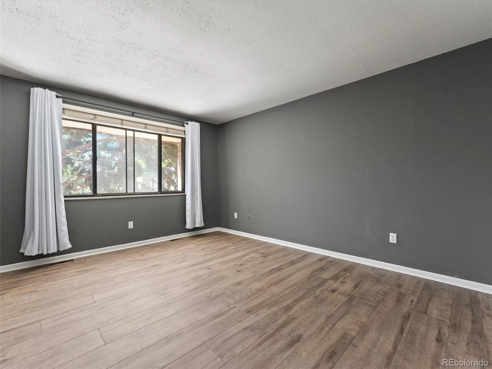 7995 E Mississippi Avenue #D7 Denver CO 80247 MLS #REC5752022 06222026185433 1600 16