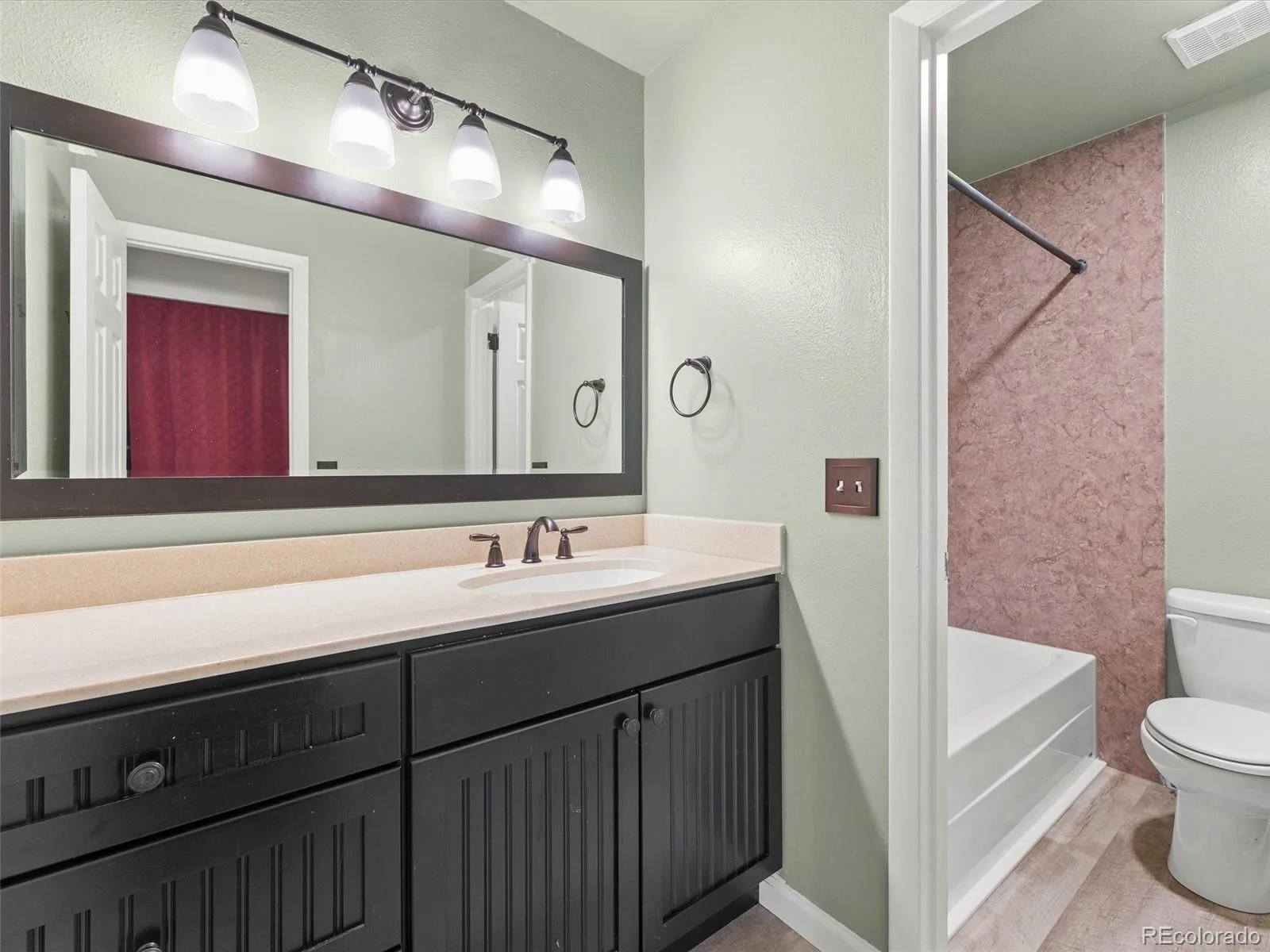 7995 E Mississippi Avenue #D7 Denver CO 80247 MLS #REC5752022 06222026185433 1600 19