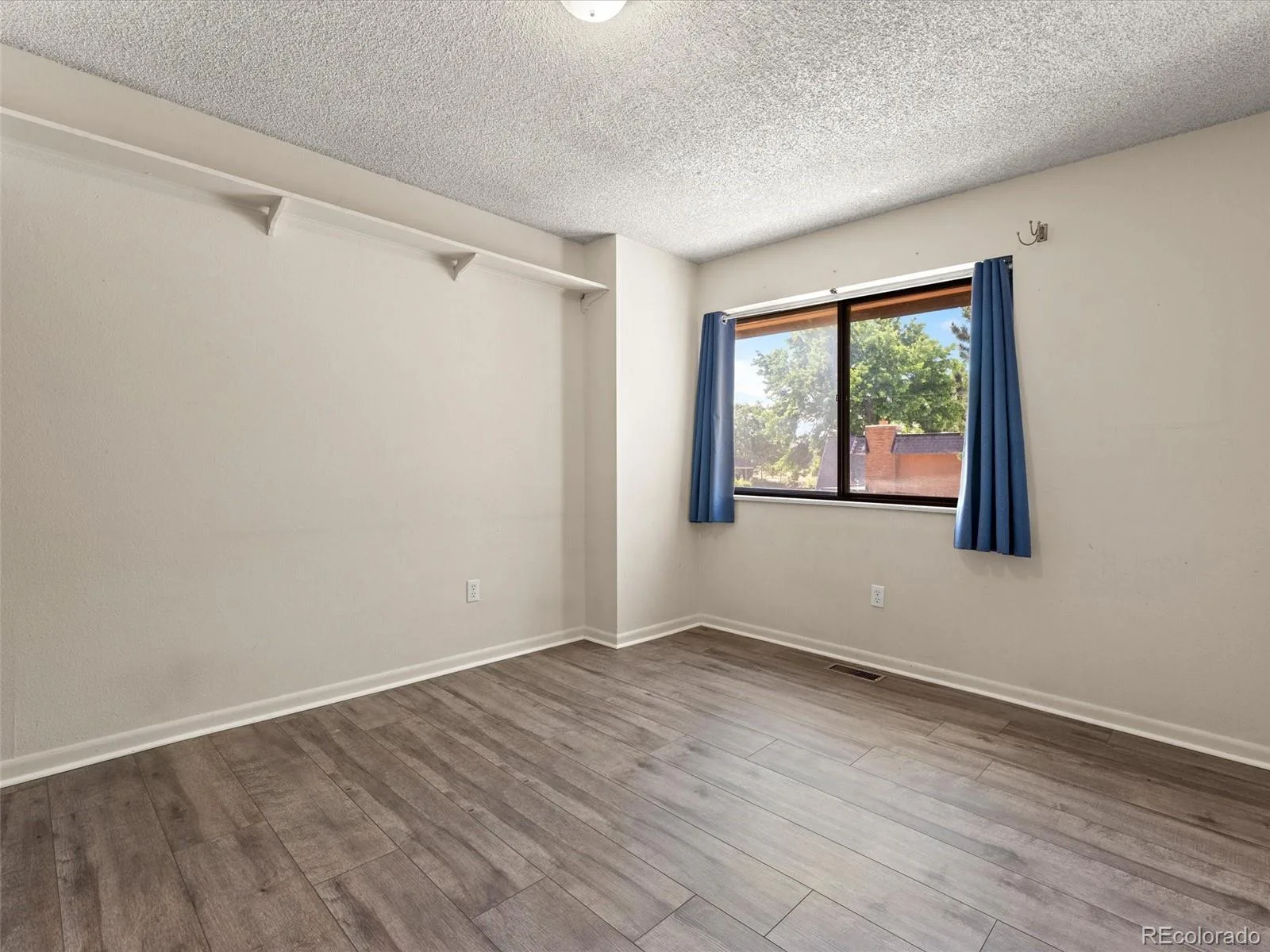 7995 E Mississippi Avenue #D7 Denver CO 80247 MLS #REC5752022 06222026185433 1600 24
