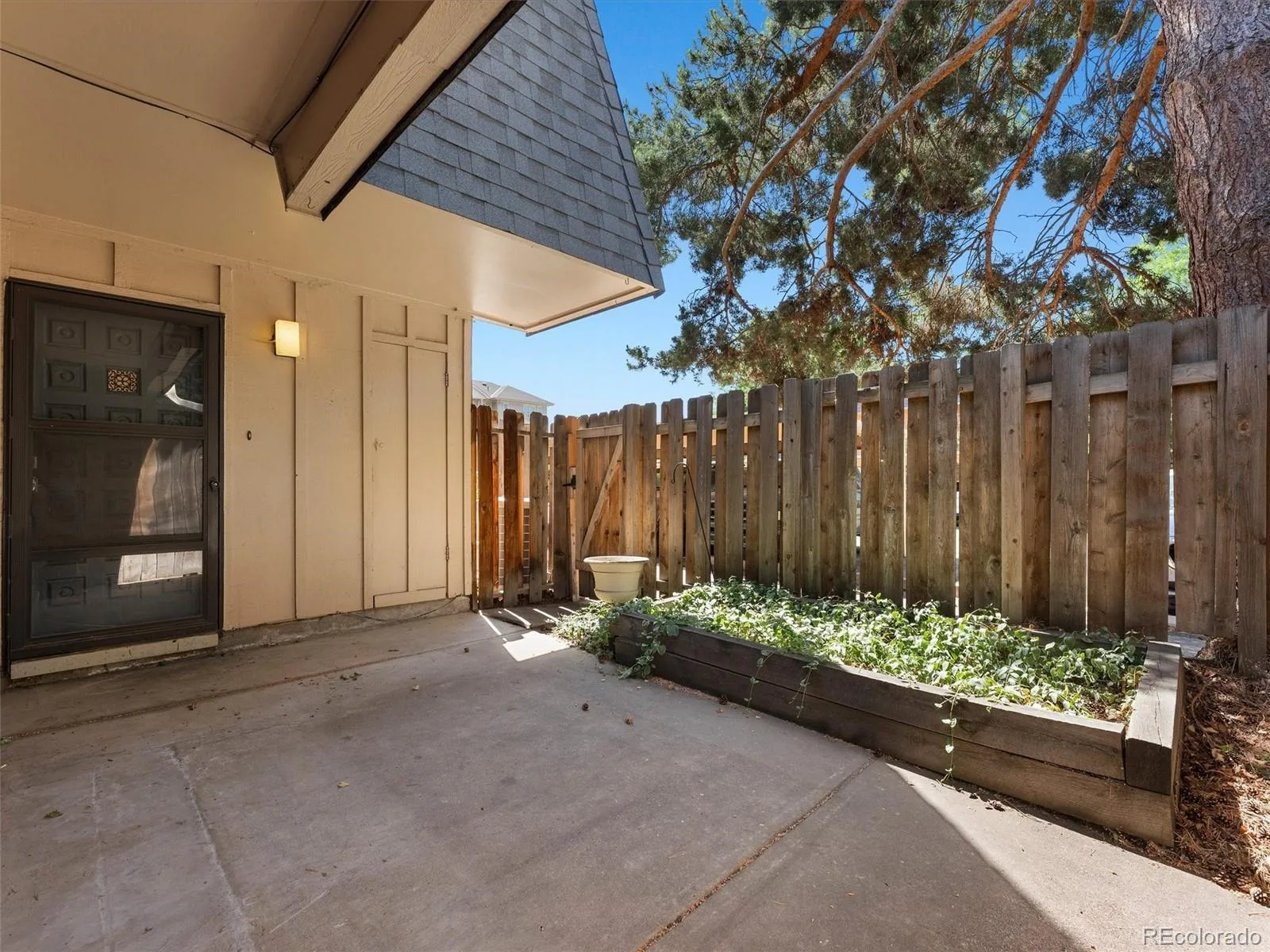 7995 E Mississippi Avenue #D7 Denver CO 80247 MLS #REC5752022 06222026185433 1600 3