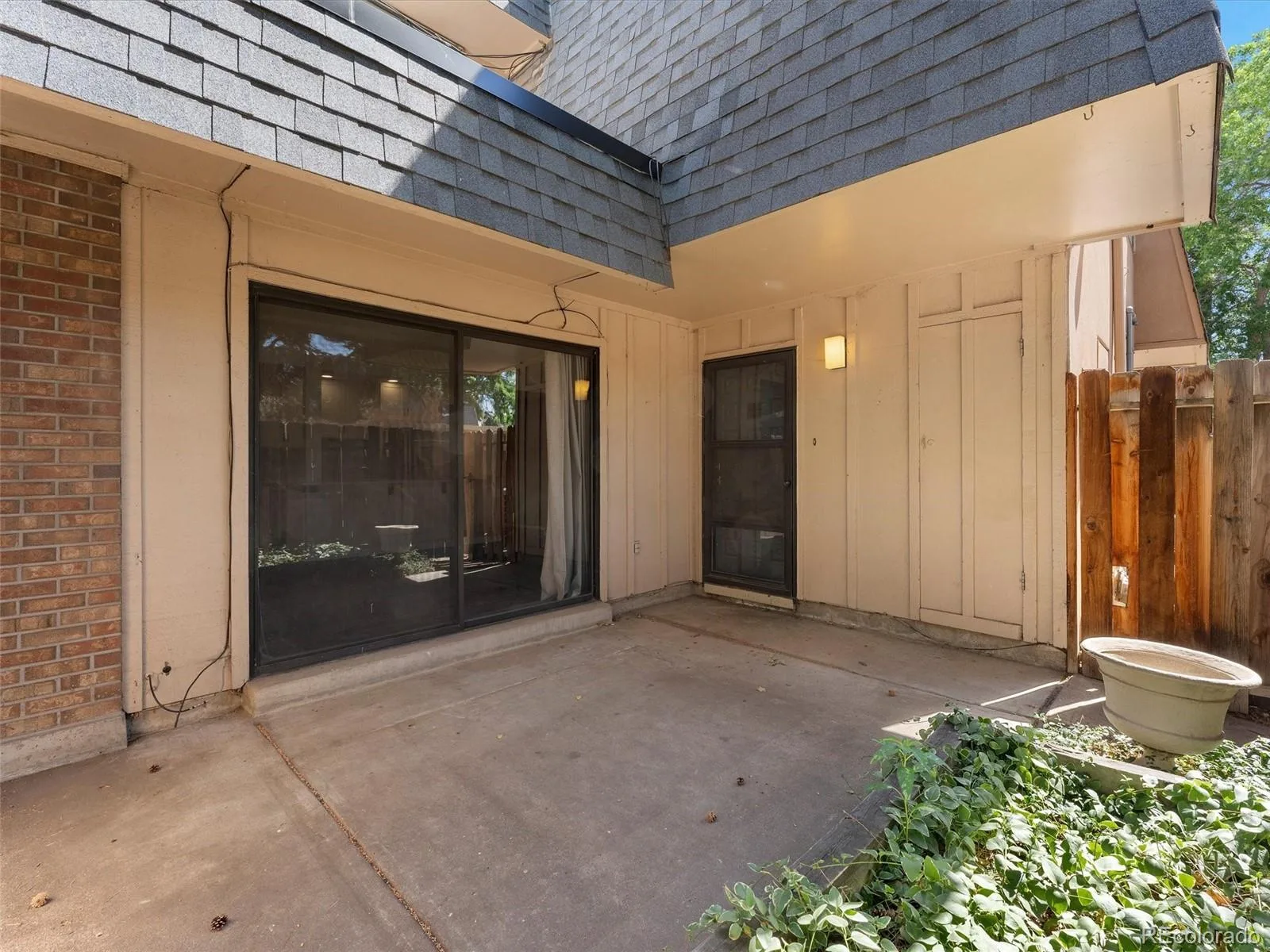 7995 E Mississippi Avenue #D7 Denver CO 80247 MLS #REC5752022 06222026185433 1600 4