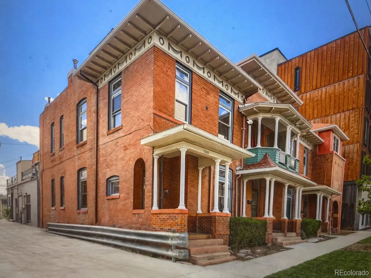 04052026220734 1200 0