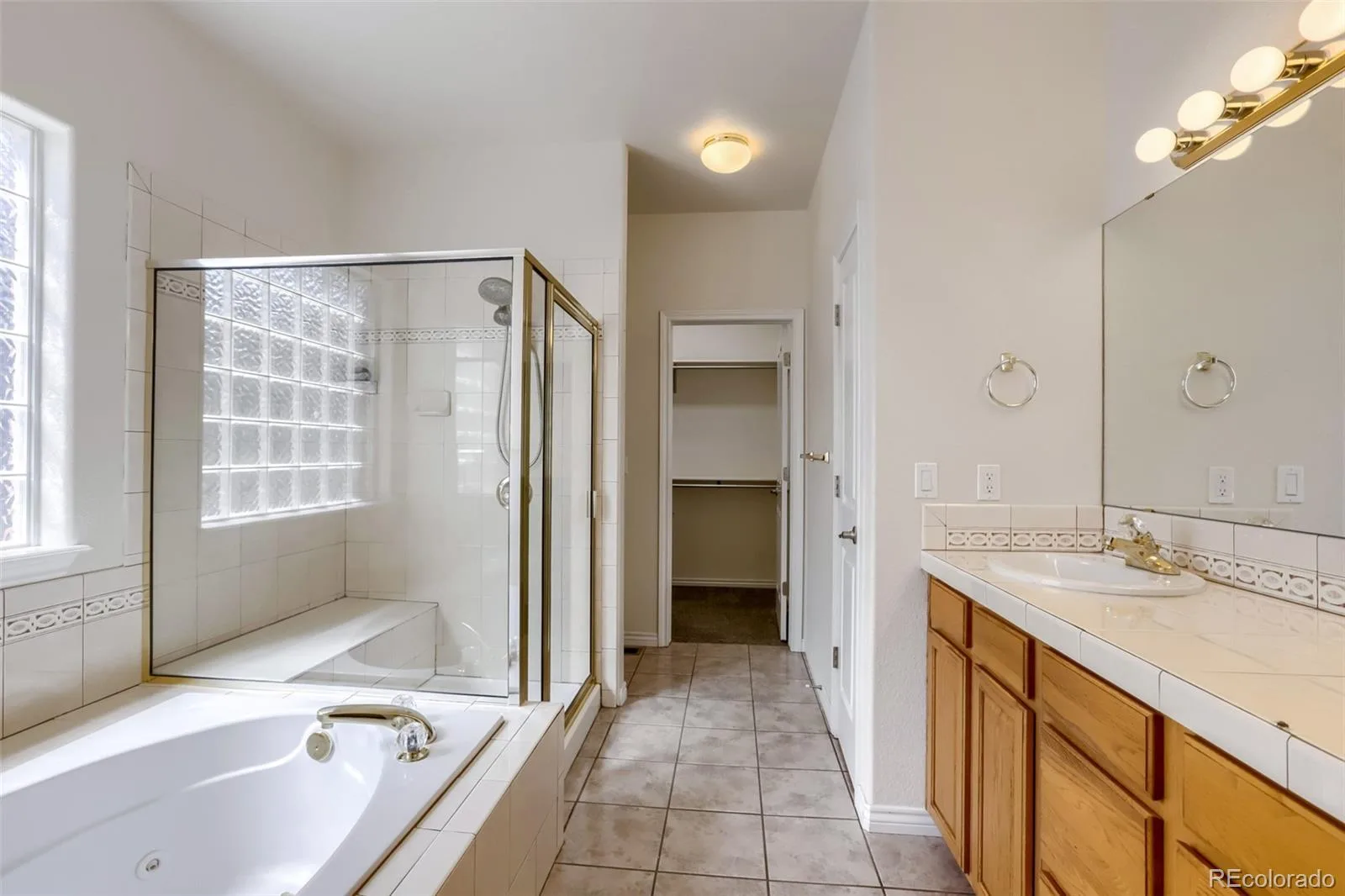 2054 Falcon Drive Longmont CO 80503 | MLS #REC5758478 08172026182519 1600 19