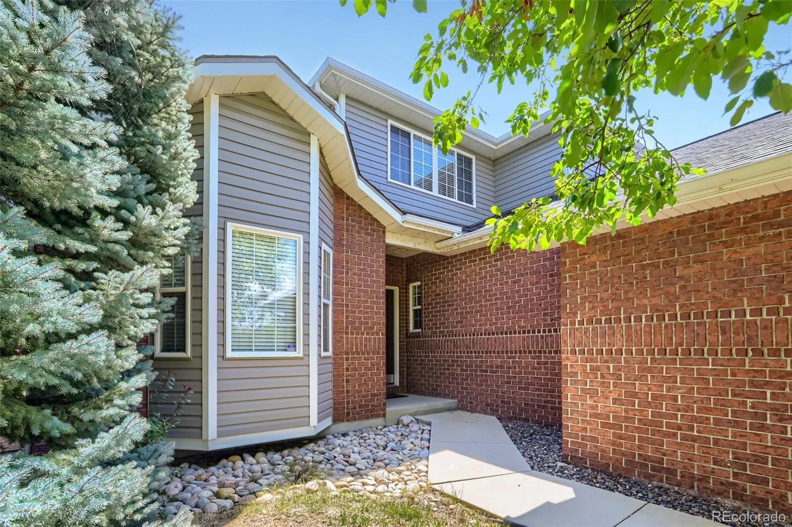 2054 Falcon Drive Longmont CO 80503 | MLS #REC5758478 08172026182519 1600 2