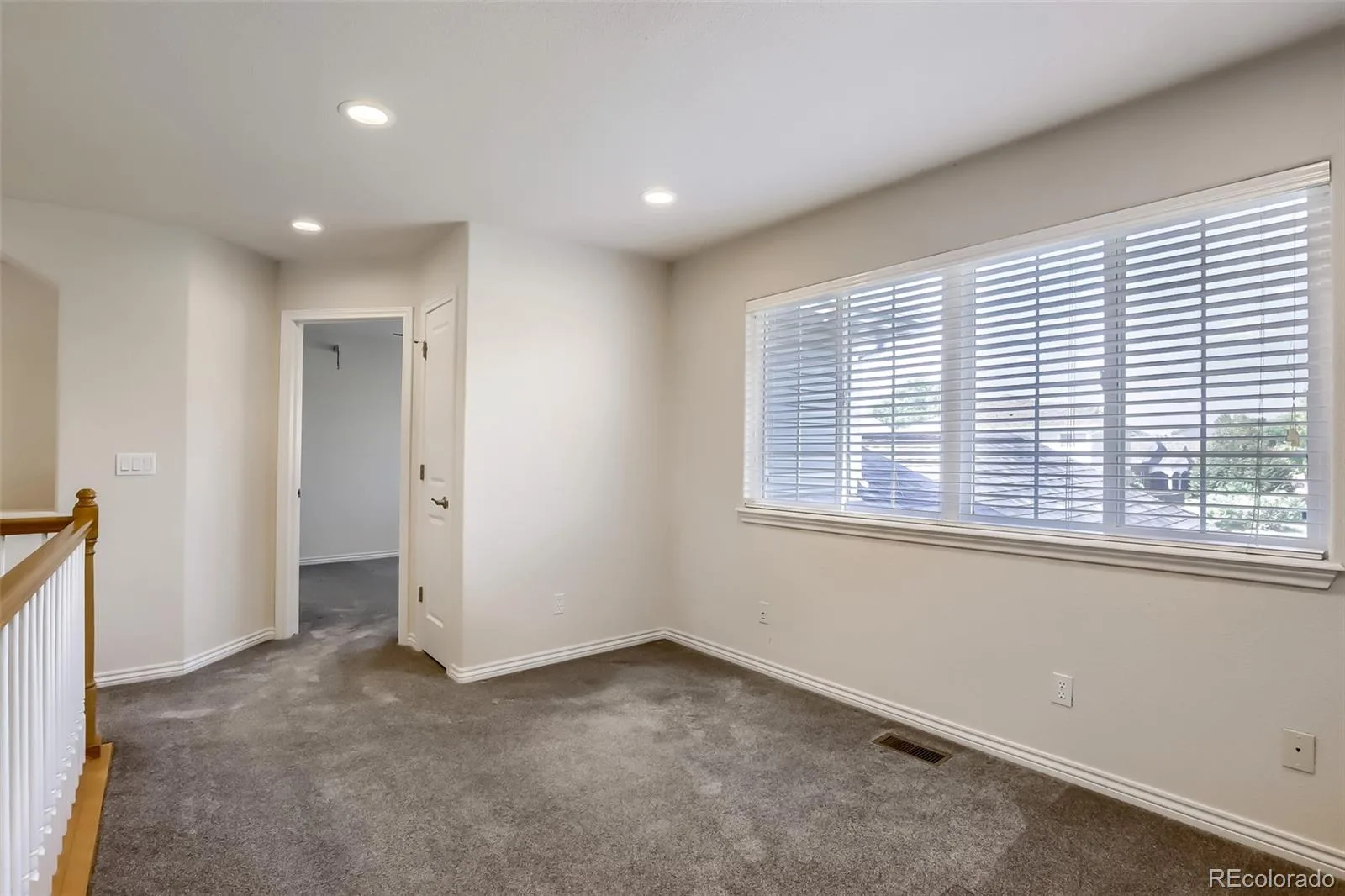 2054 Falcon Drive Longmont CO 80503 | MLS #REC5758478 08172026182519 1600 3