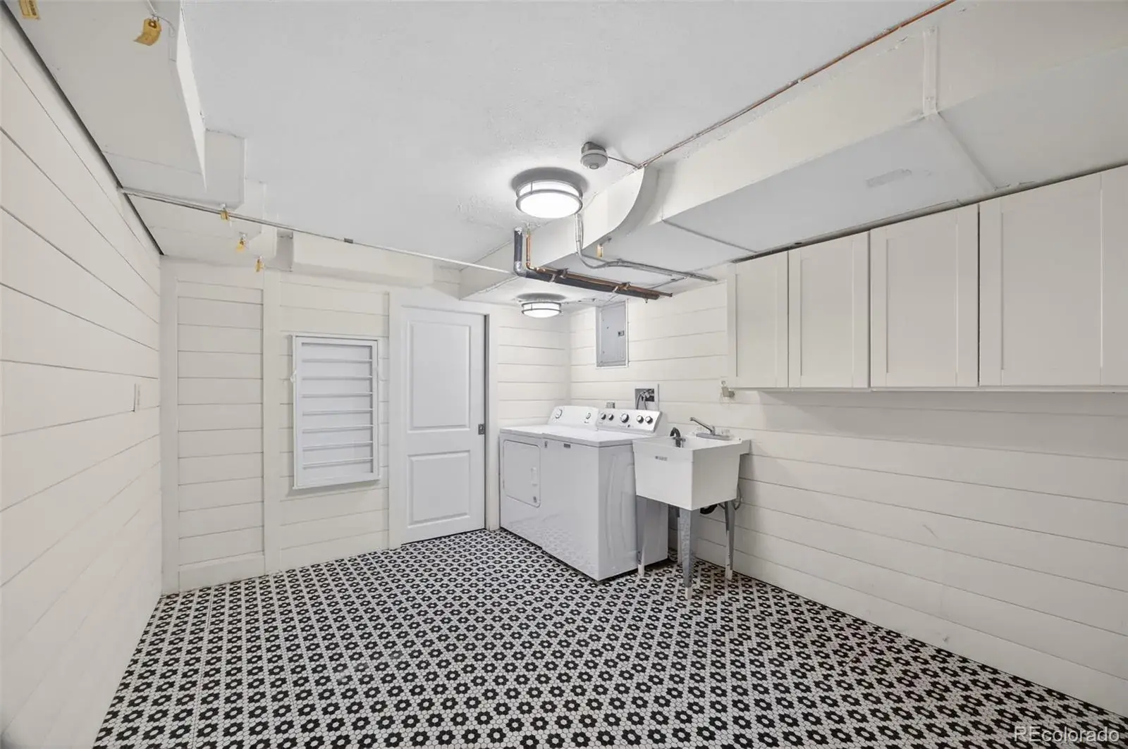 02132026203142 1600 32