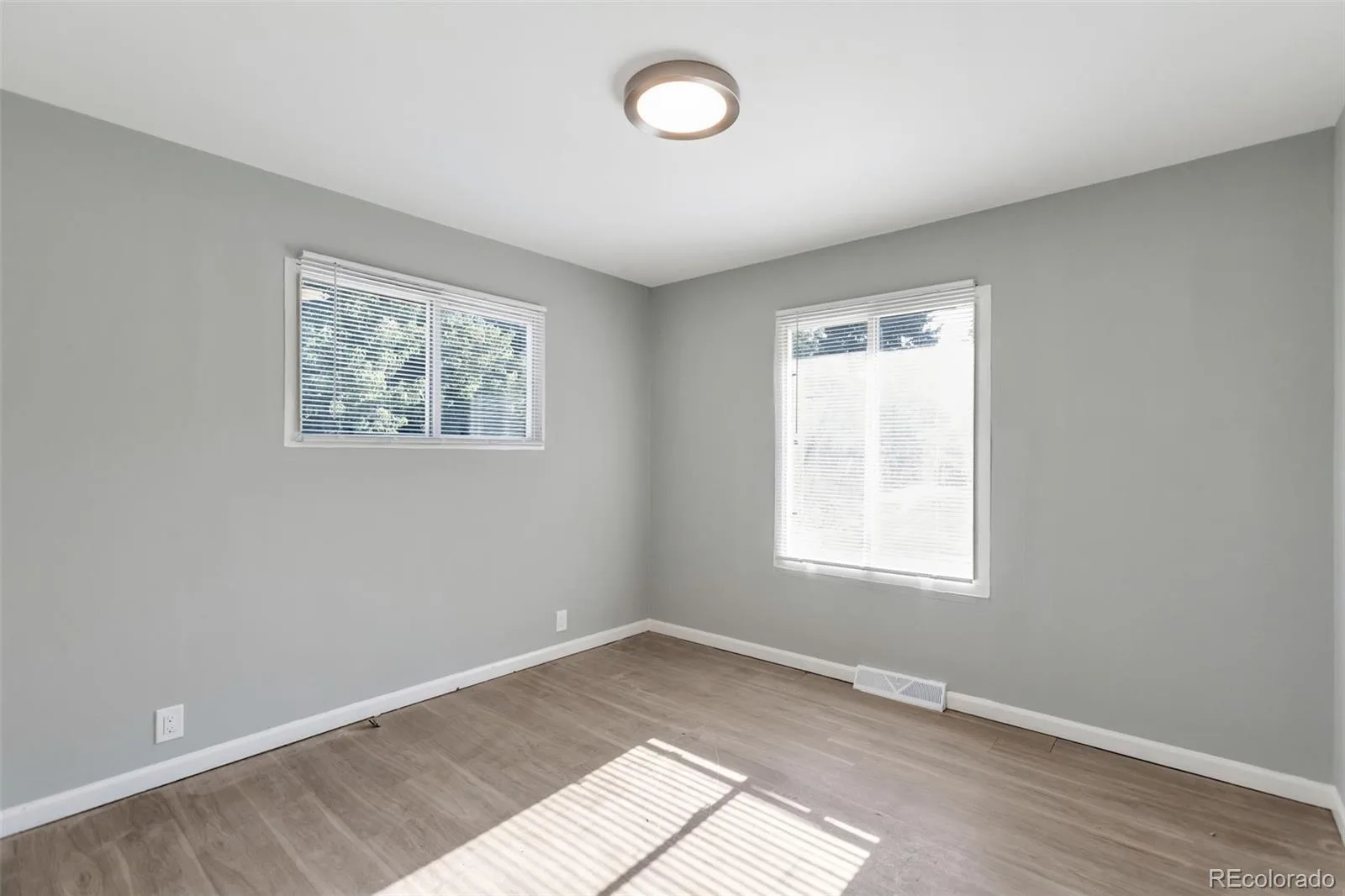 1695 S Raritan Street Denver CO 80223 | MLS #REC5759097 08032026071156 1600 10