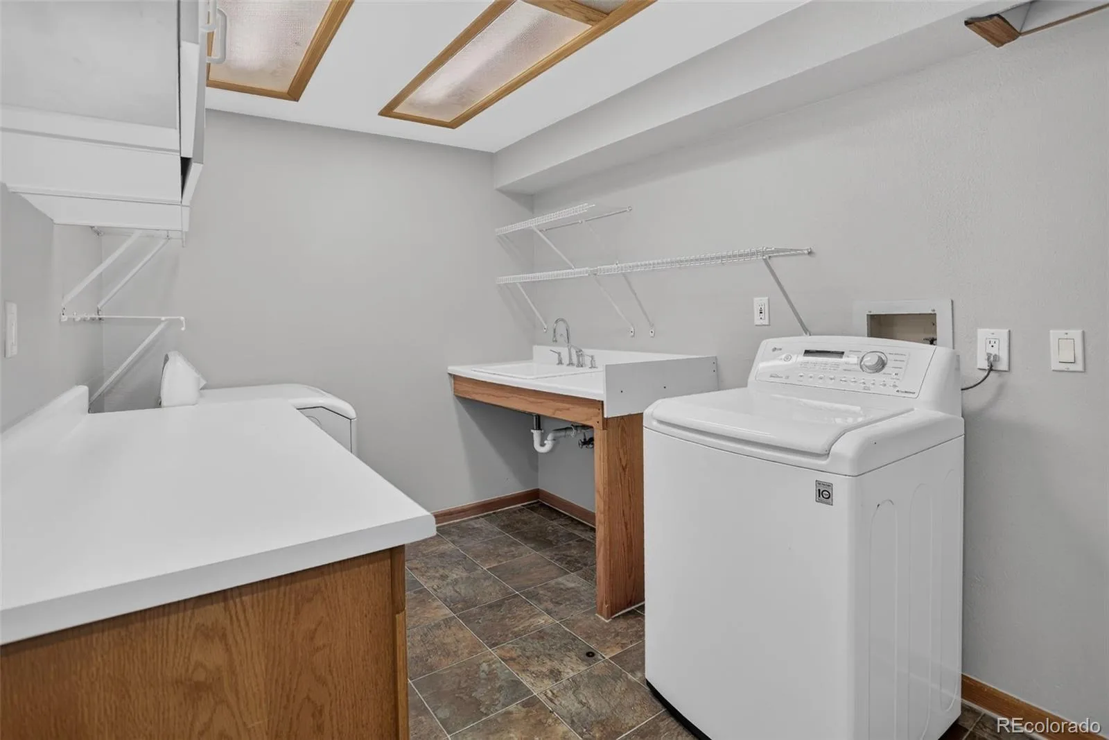 4795 E Pinewood Circle Centennial CO 80121 | MLS #REC5759760 08182026140255 1600 38