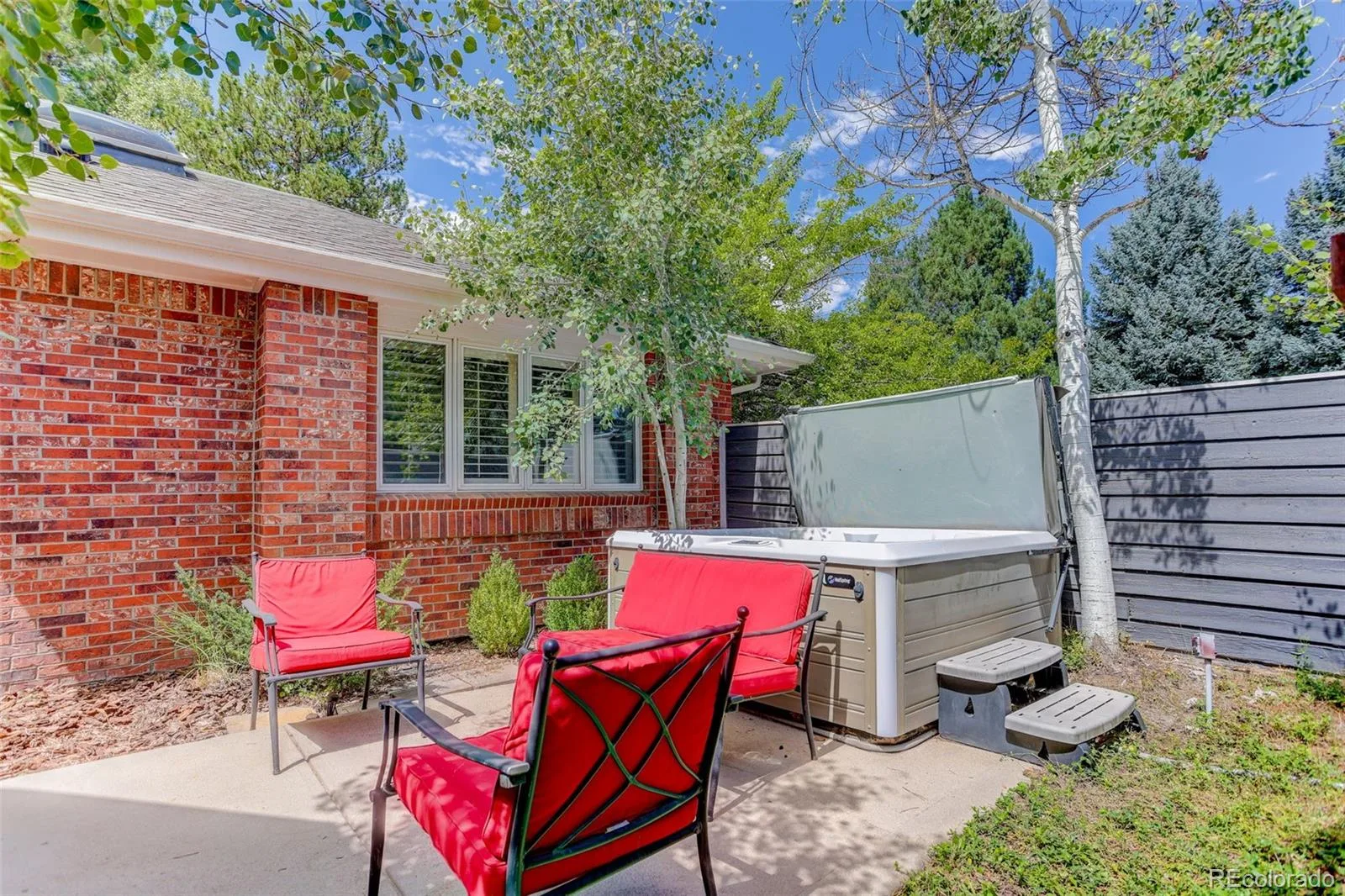 4795 E Pinewood Circle Centennial CO 80121 | MLS #REC5759760 08182026140255 1600 40
