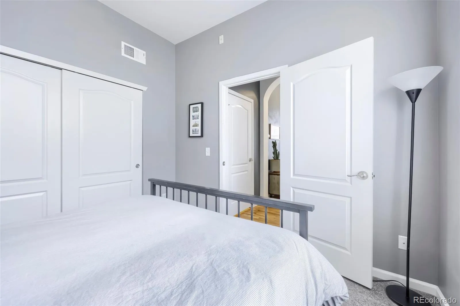 04162026212133 1600 19