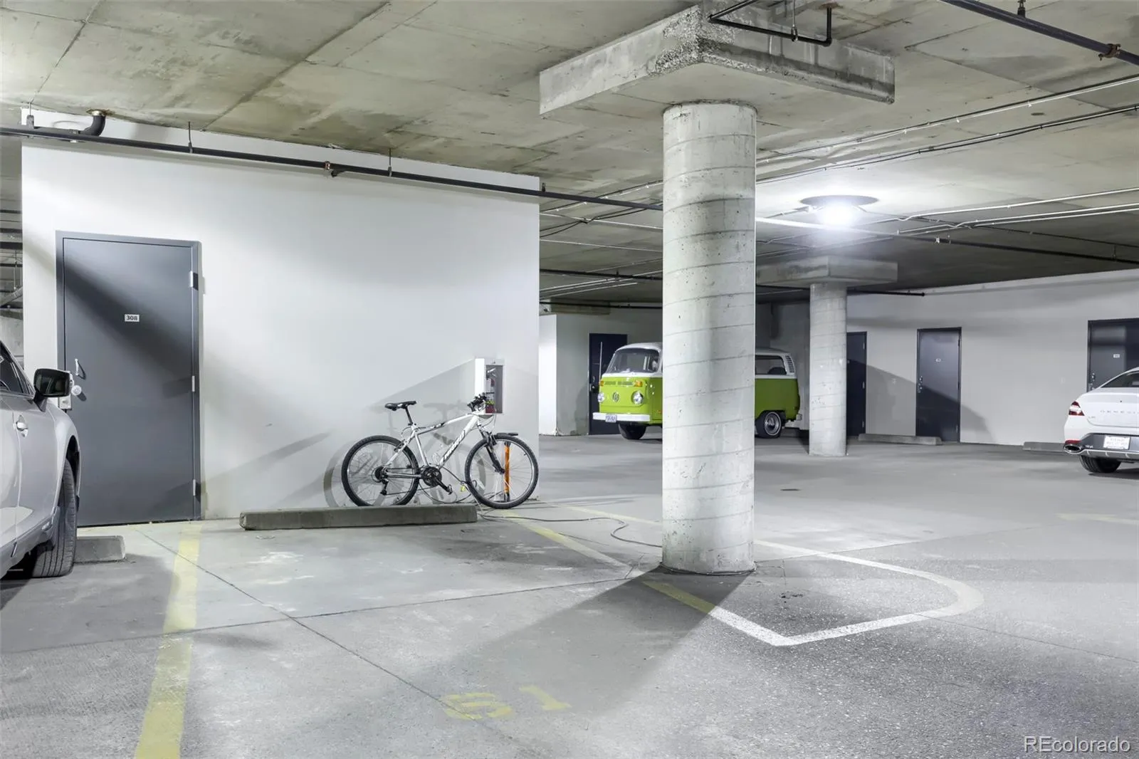 04162026212133 1600 22