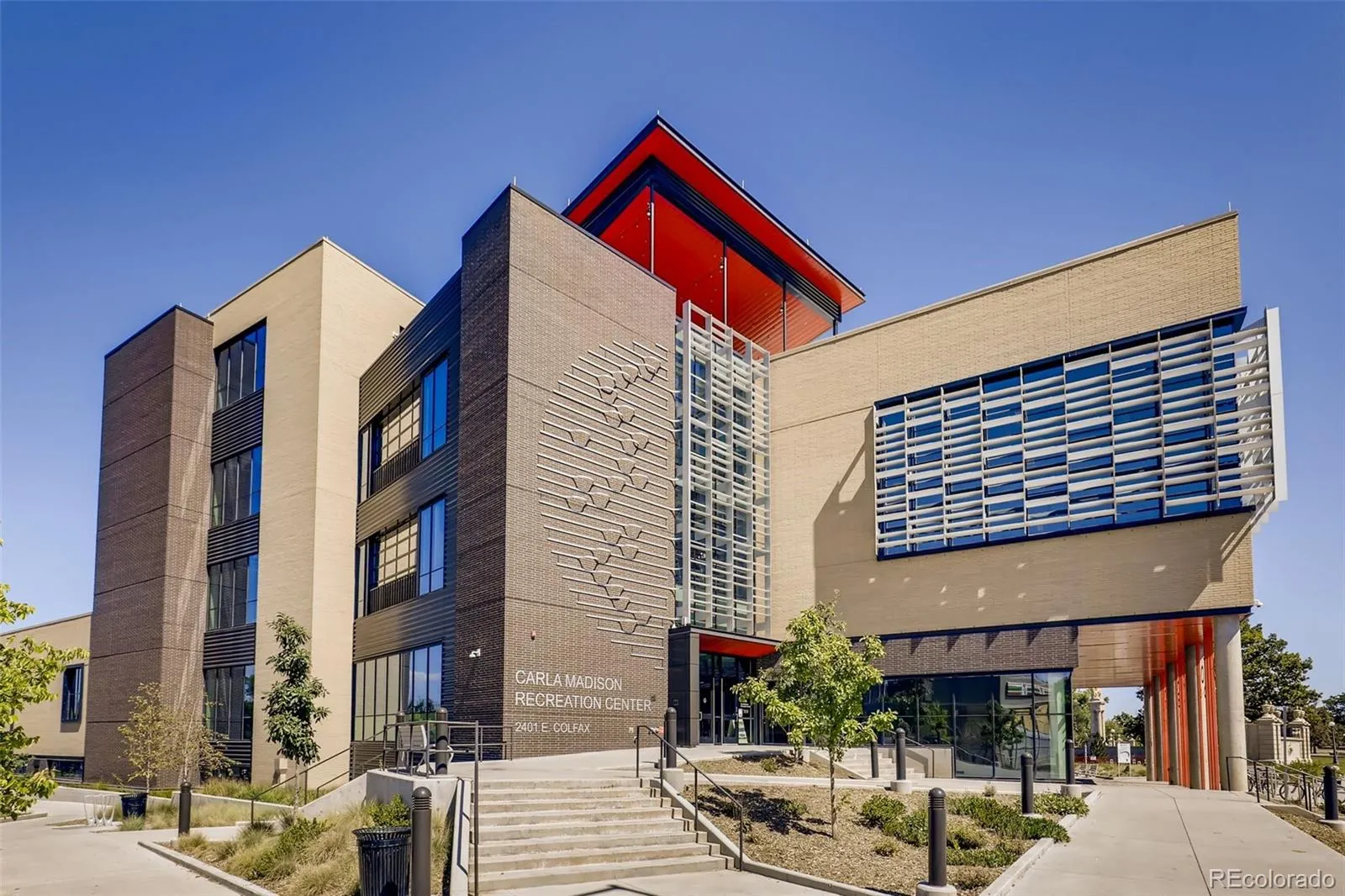 04162026212133 1600 35