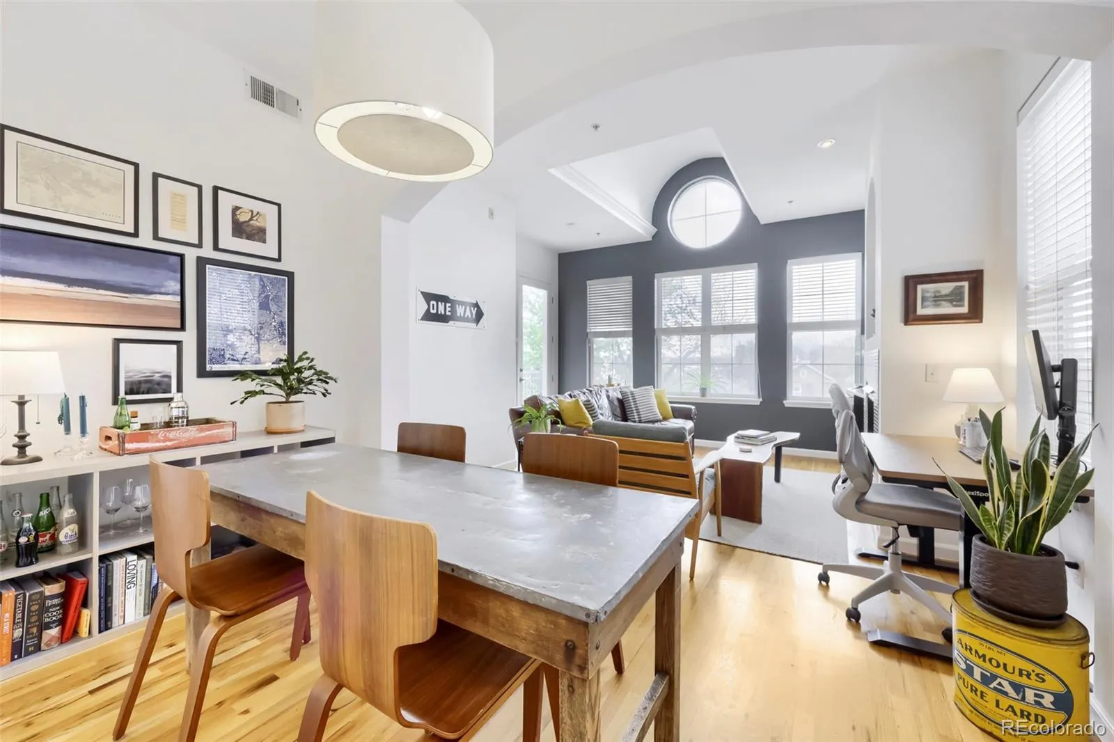 04162026212133 1600 4