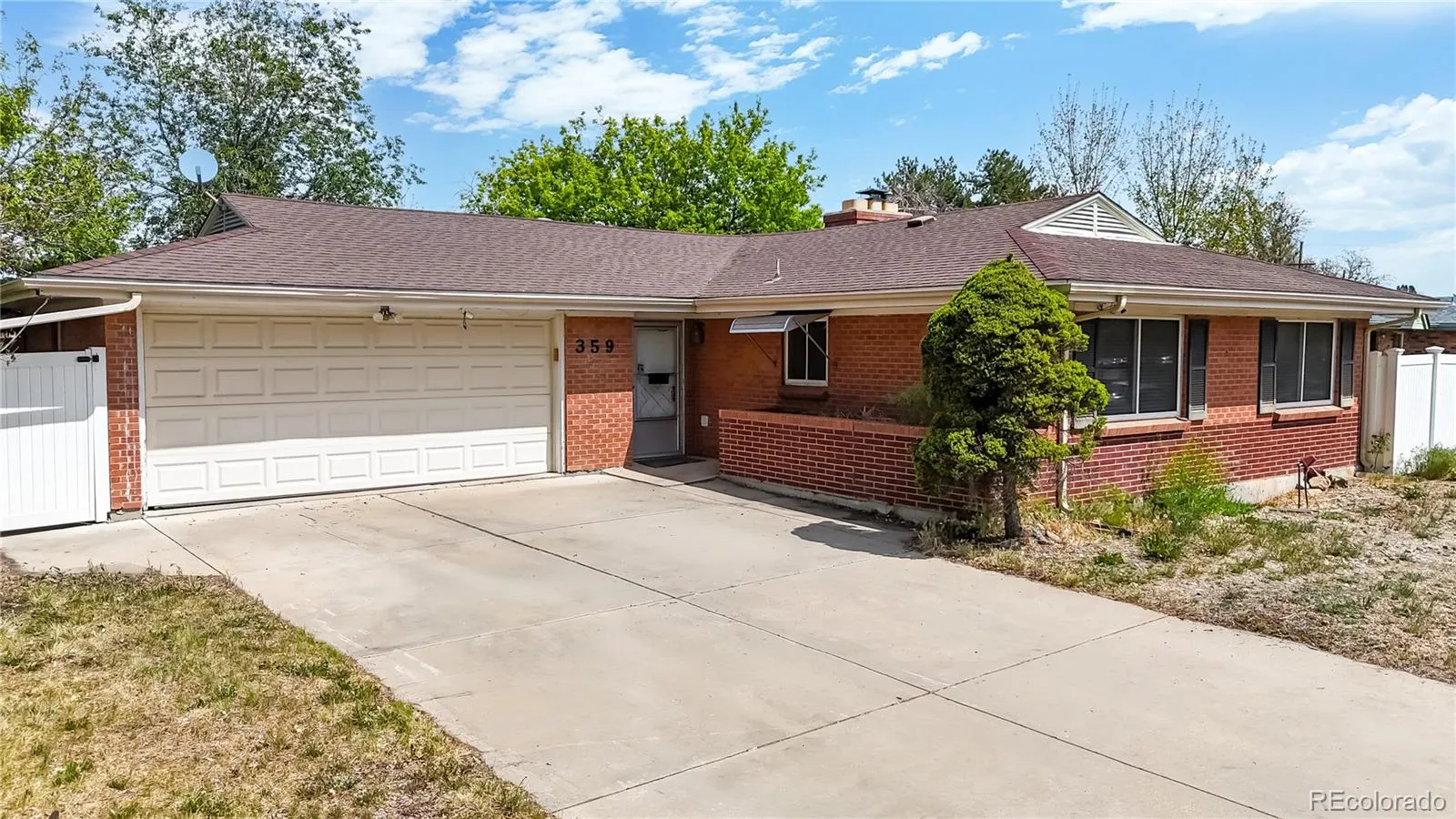 359 Quentin Street Aurora CO 80011 MLS #REC5760402 05052026225510 1600 0
