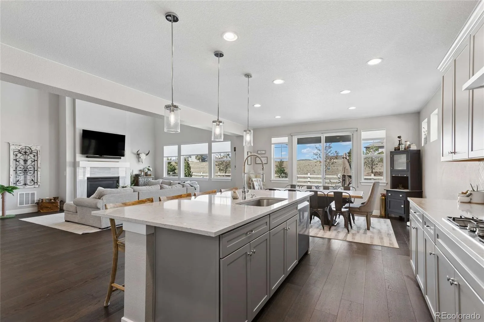 7125 S Uriah Street Aurora CO 80016 MLS #REC5760647 06102026184952 1600 11