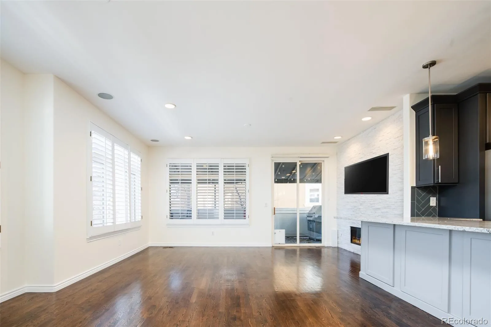 335 N Josephine Street #A Denver CO 80206 MLS #REC5761507 06092026161942 1600 13