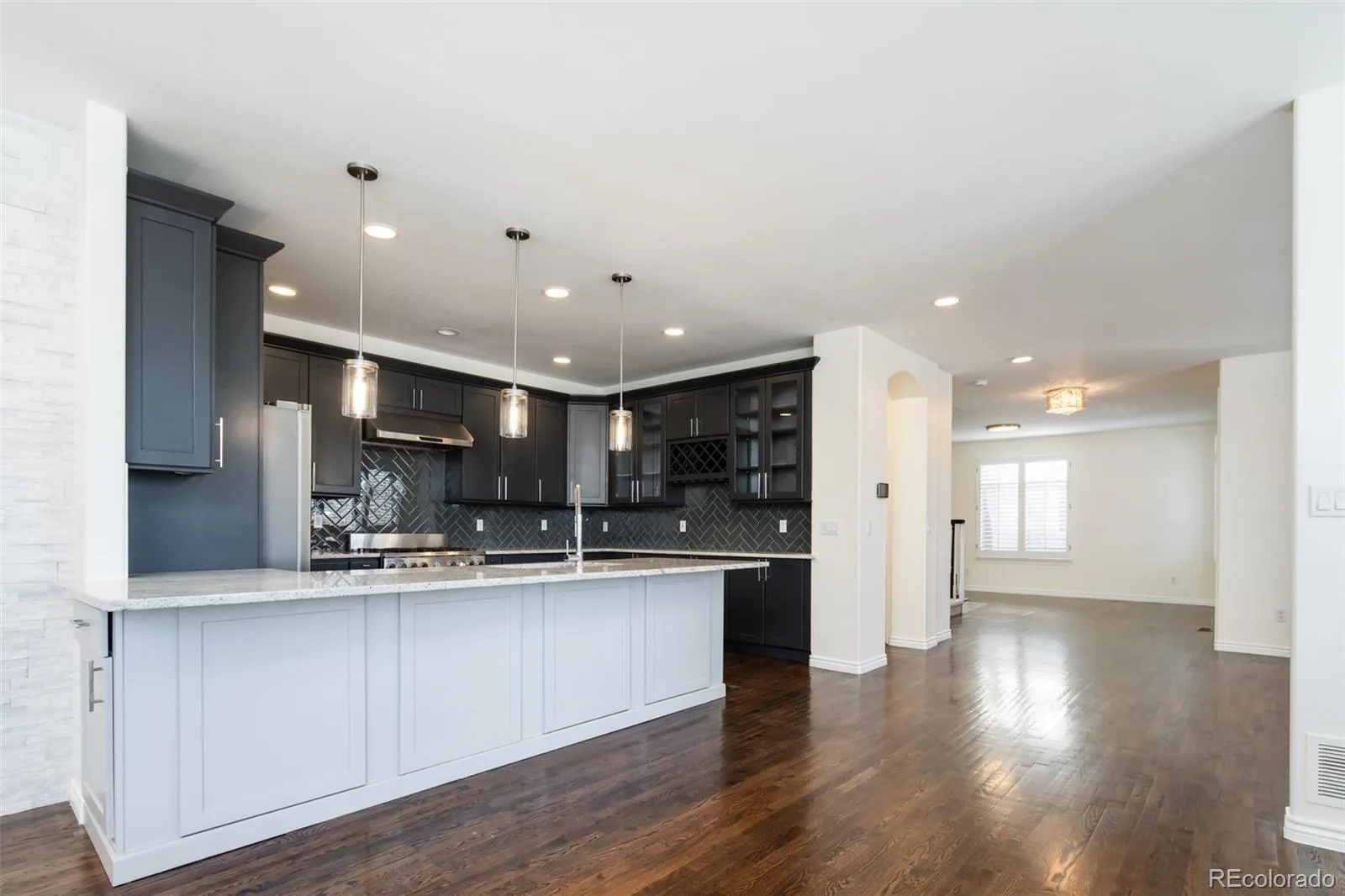 335 N Josephine Street #A Denver CO 80206 MLS #REC5761507 06092026161942 1600 5