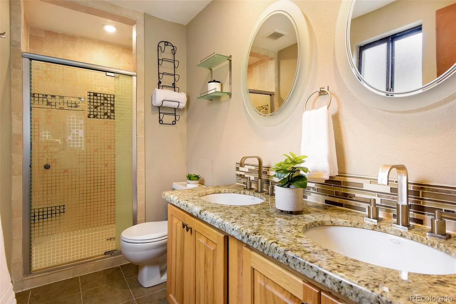 04222026200325 1600 12