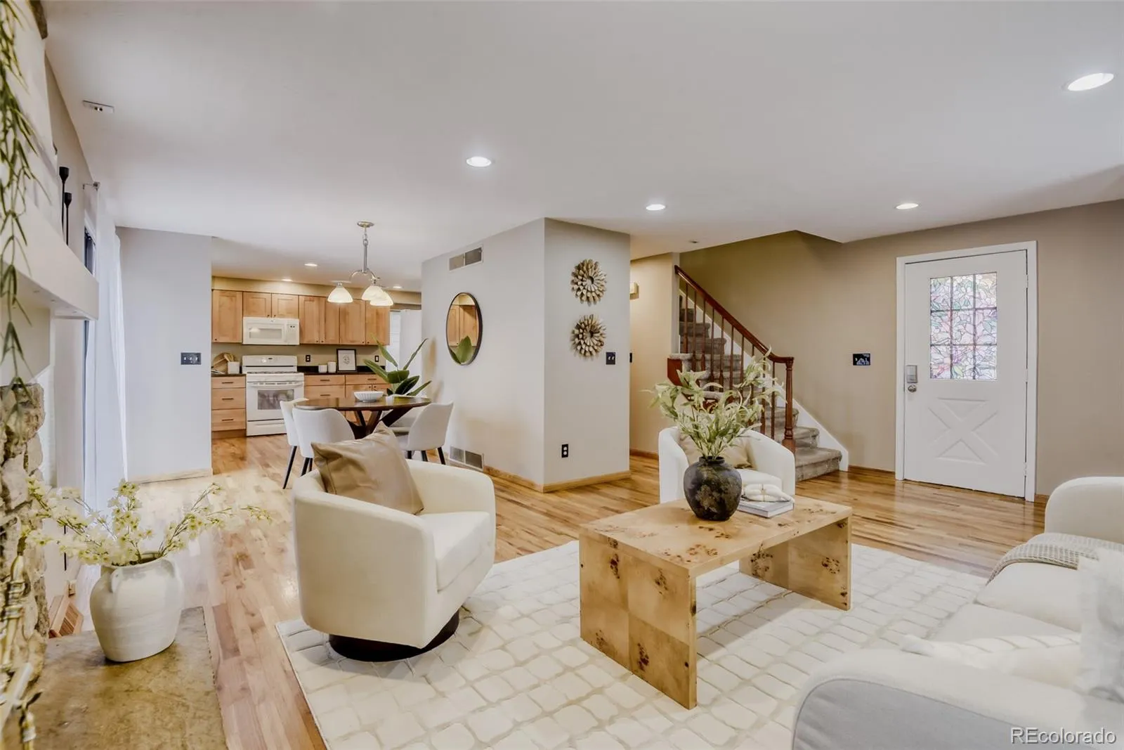 04222026200325 1600 8