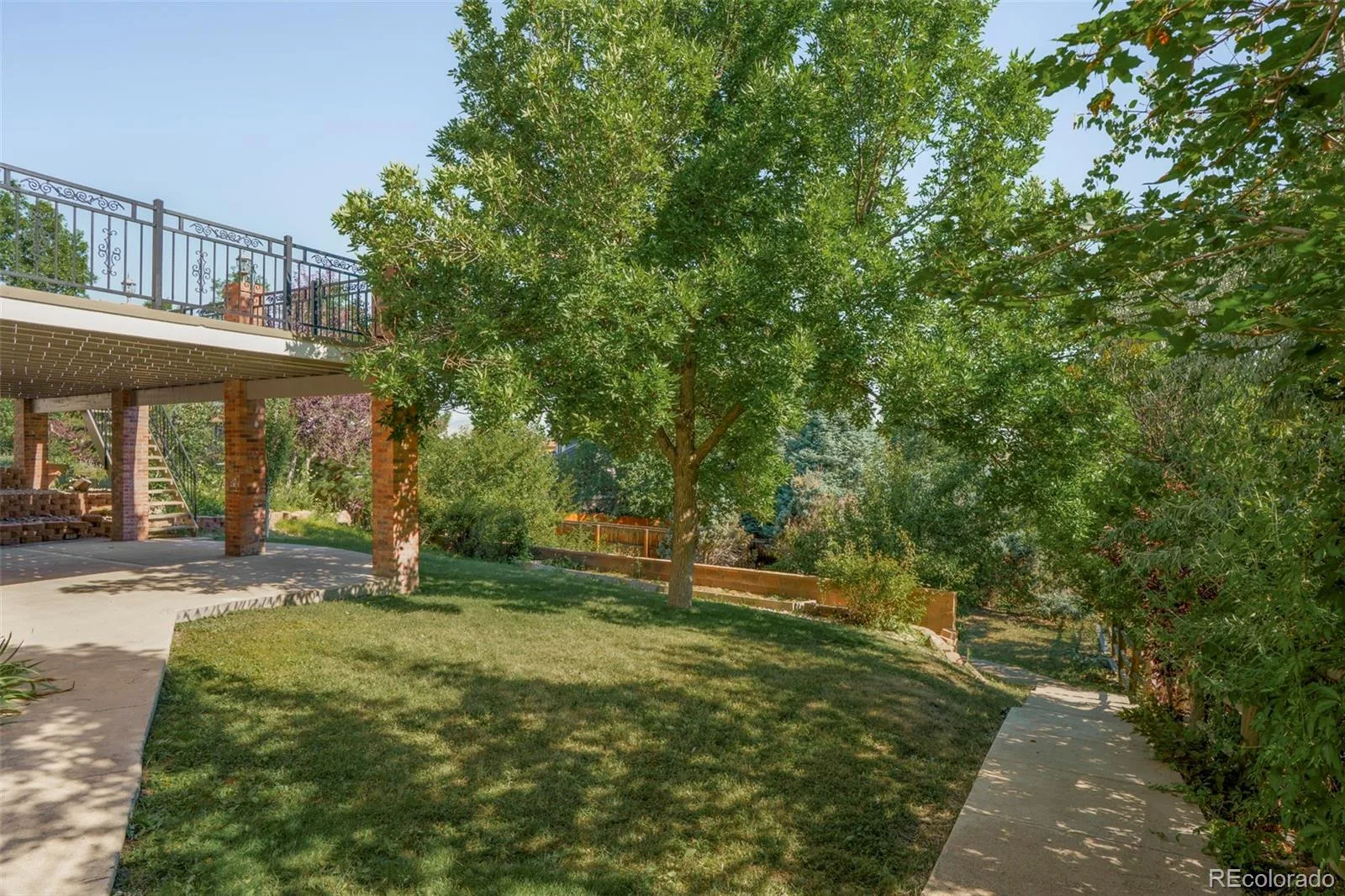 16627 W 1st Avenue Golden CO 80401 | MLS #REC5763392 07162026231915 1600 27
