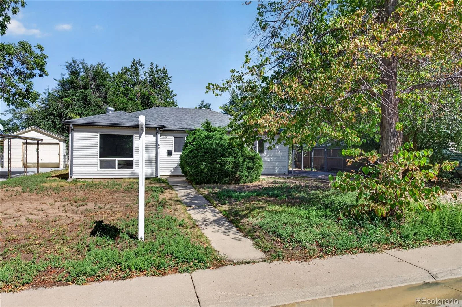 1160 Vaughn Street Aurora CO 80011 | MLS #REC5765764 08212026222820 1600 26