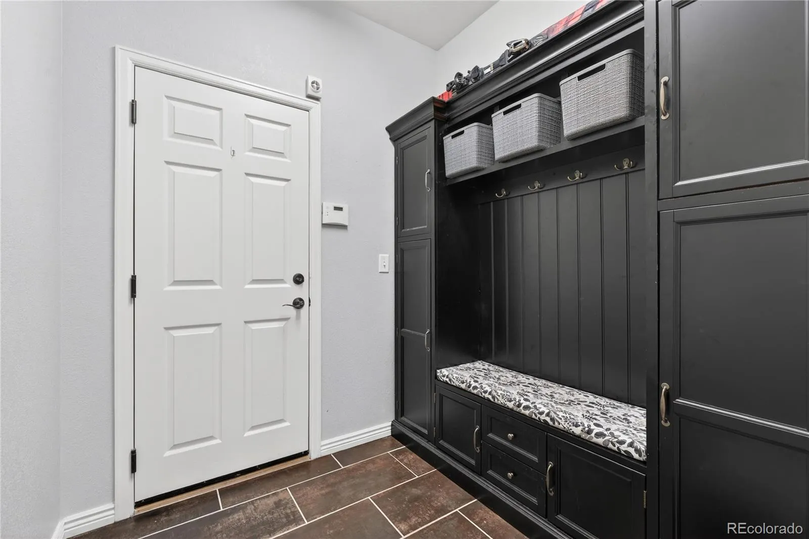 5241 S Eaton Park Way Aurora CO 80016 MLS #REC5769269 04202026210933 1600 23